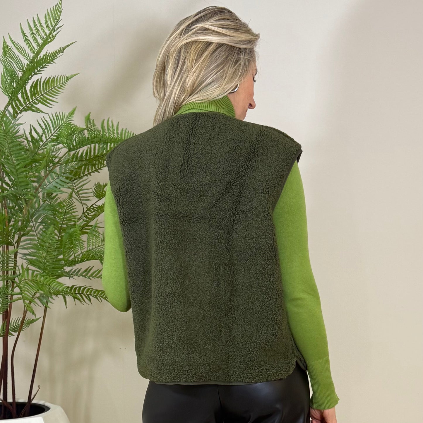 Azzurro Gilet Teddy Groen - Peet kleding