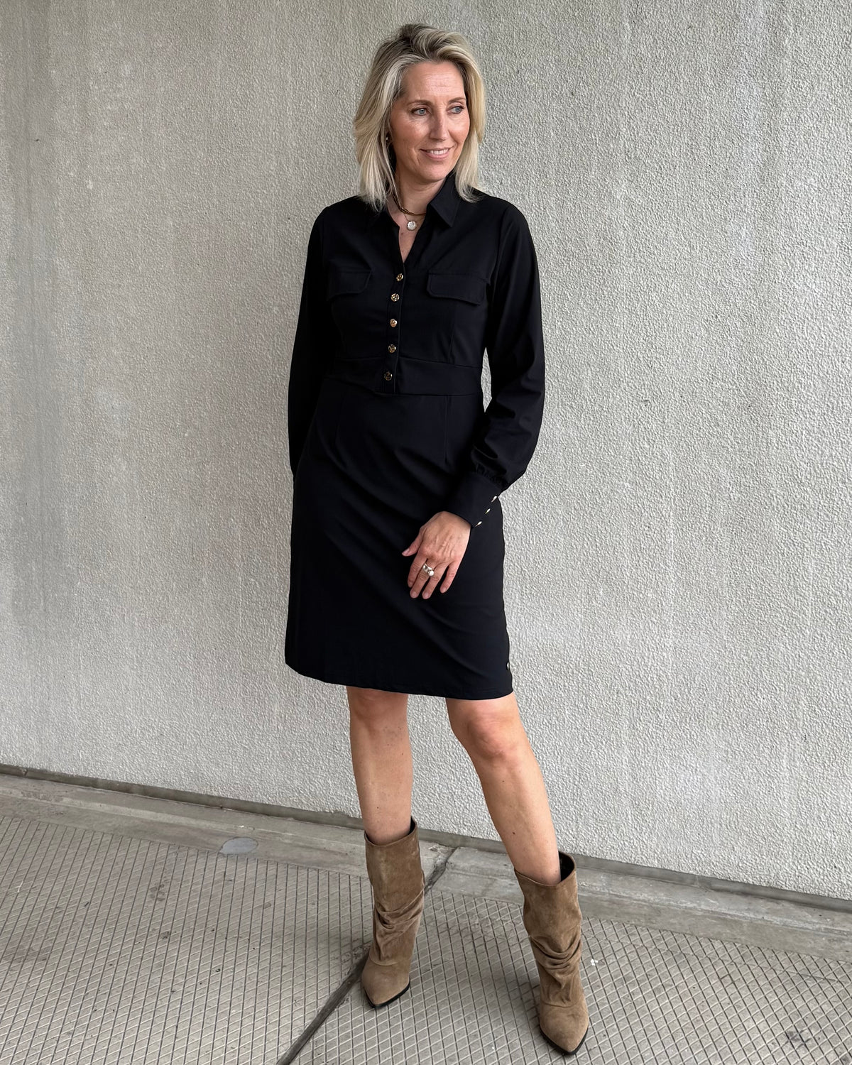 Triple Nine - Travel Jurk Melin Zwart - 51810 - Peet kleding