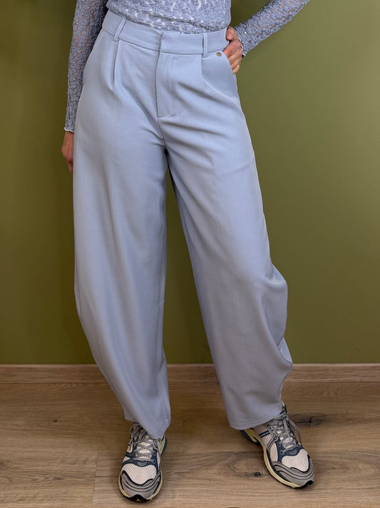 Ambika Broek Nina Barrel Lichtblauw - Peet kleding