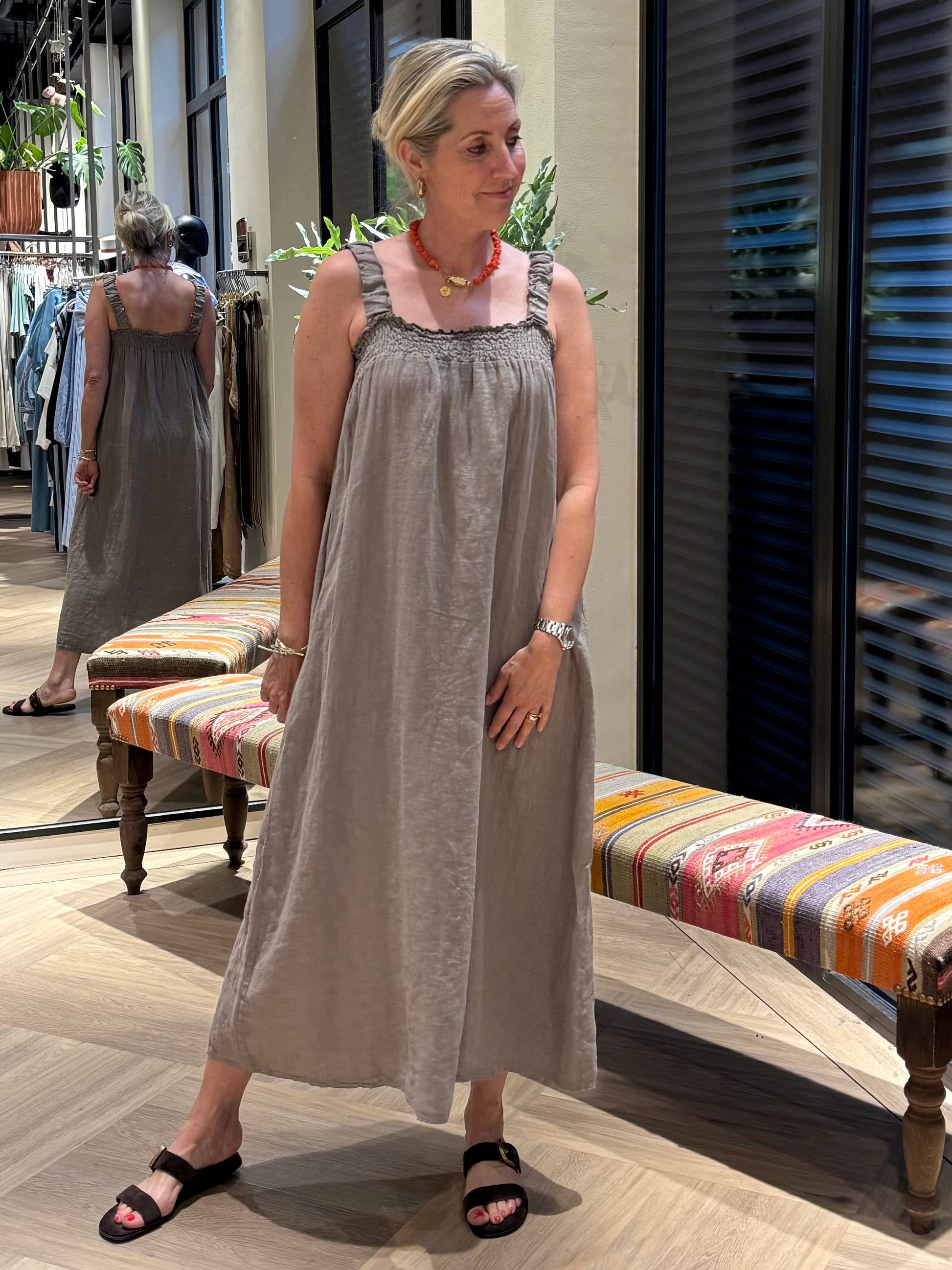 Jurk Fleur Linnen Taupe - Peet kleding