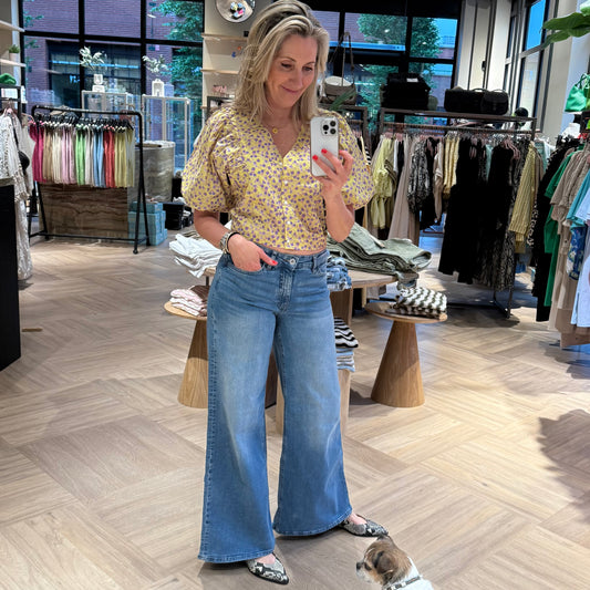 Azzurro Blouse Maartje Bloem Geel - Peet kleding