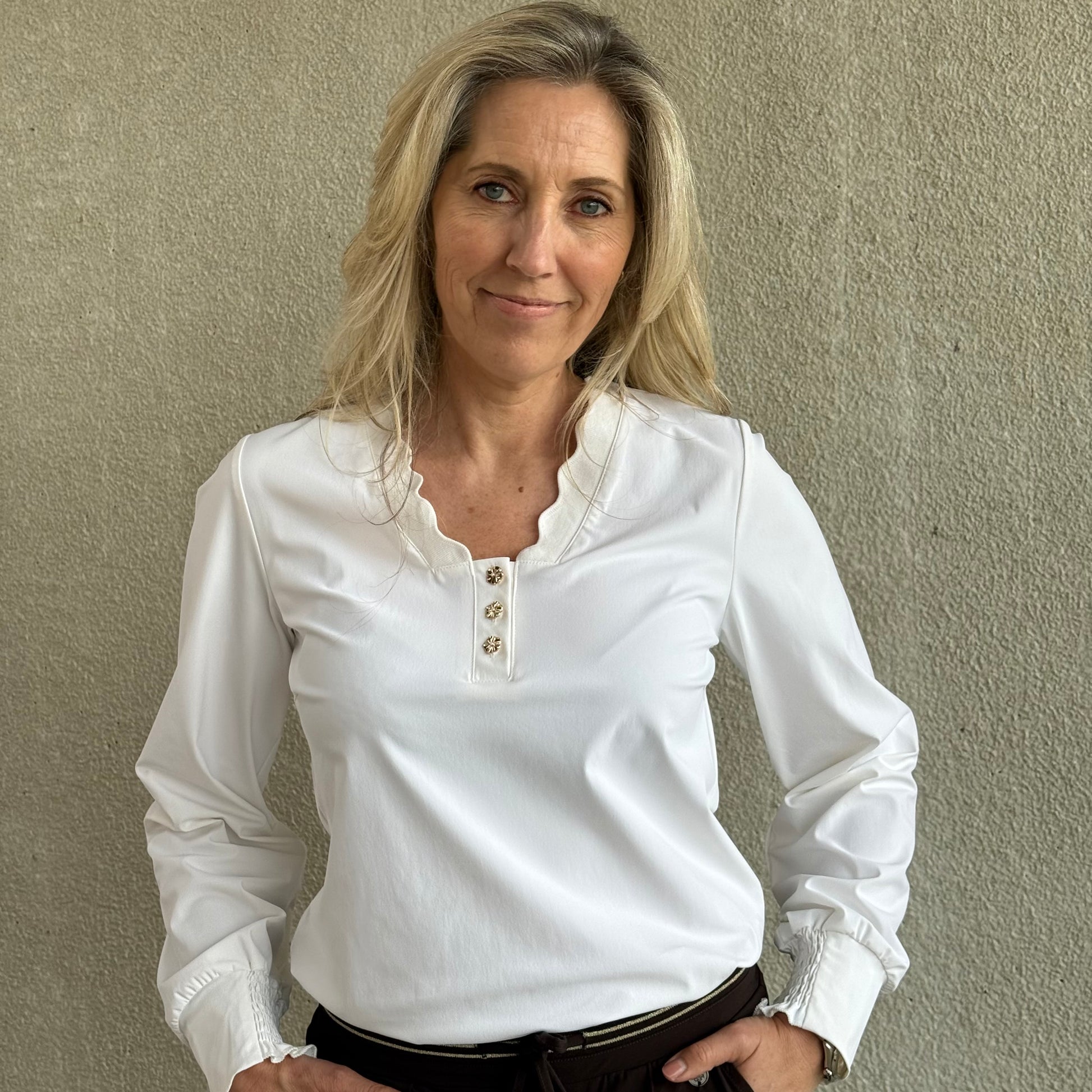 Triple Nine - Travel Top Laura Wit - 6933 - Peet kleding