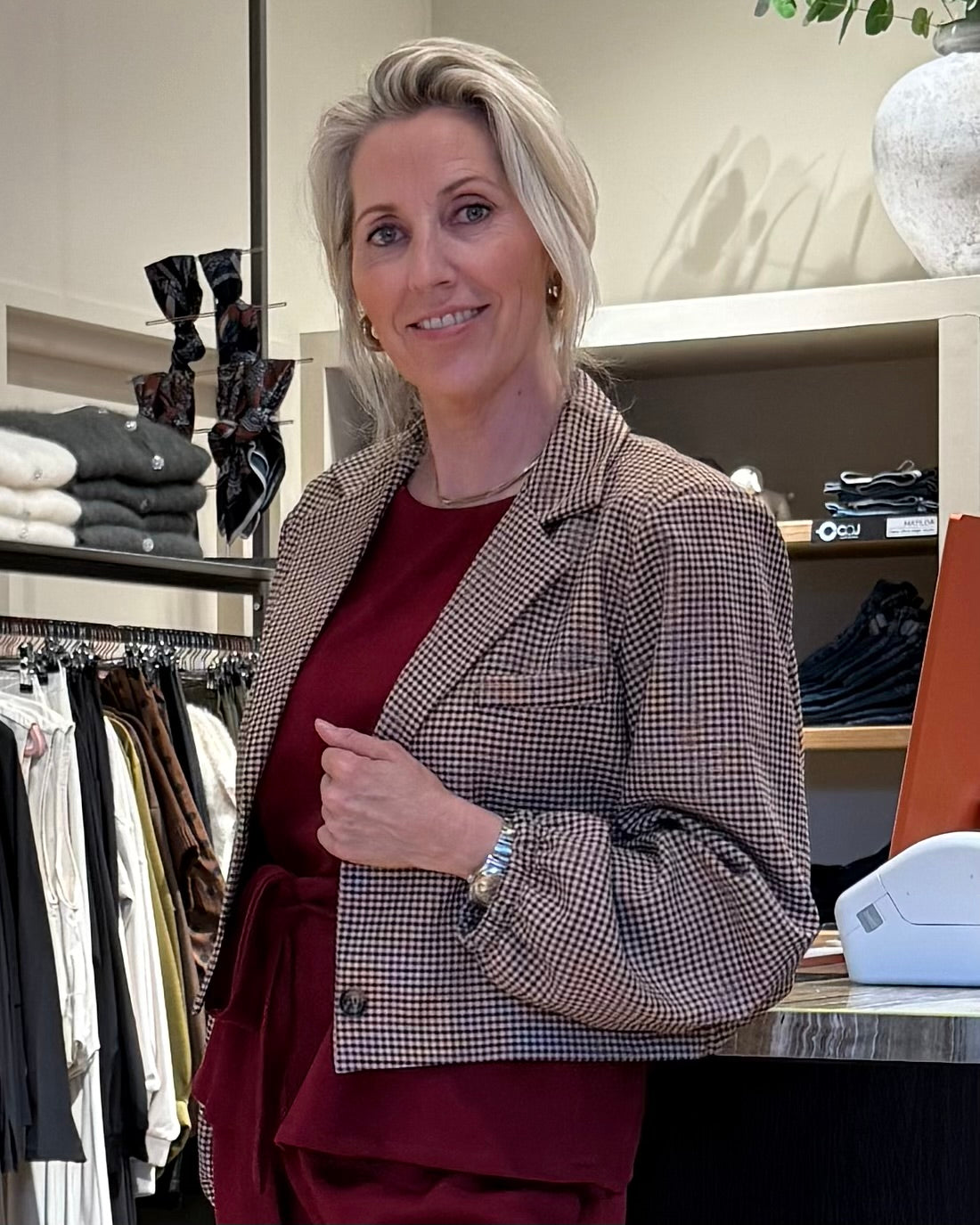 Korte Blazer Lola Ruit - Peet kleding