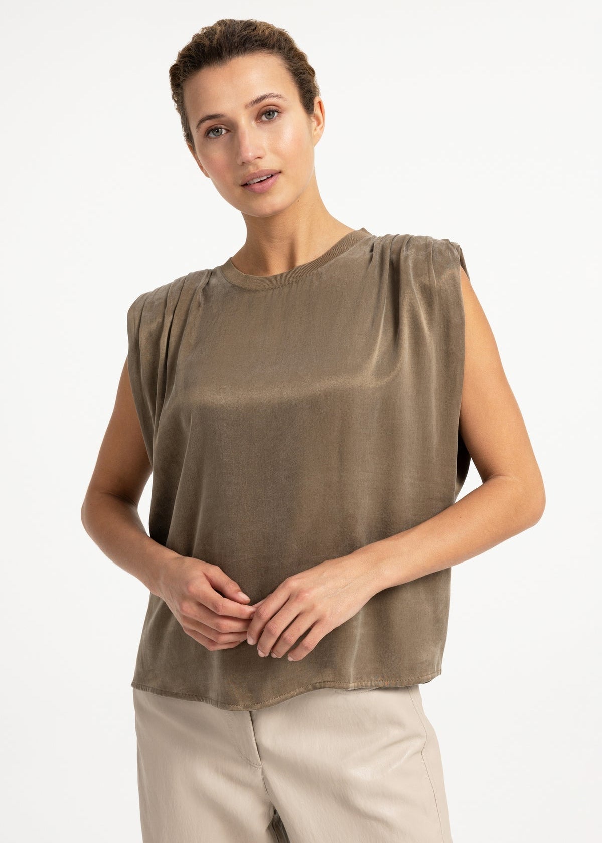 Yaya Top Silk Teak Brown