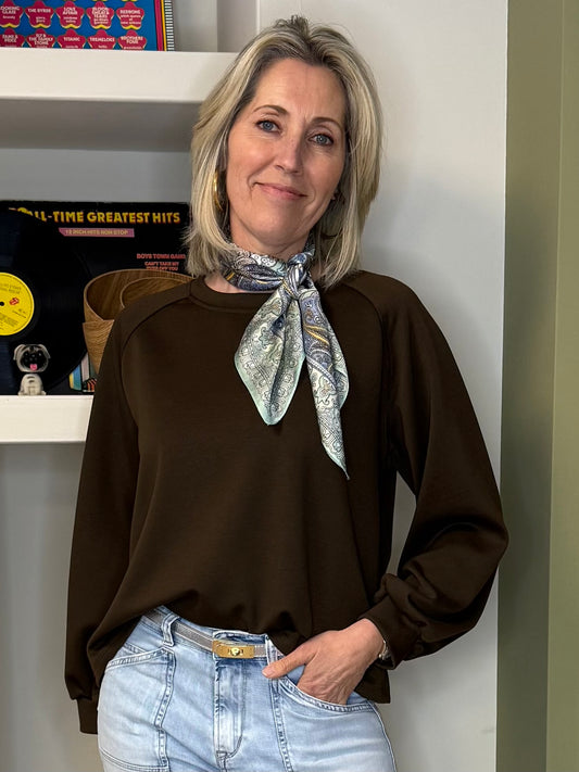 Azzurro Sweater Emma Bruin - Peet kleding