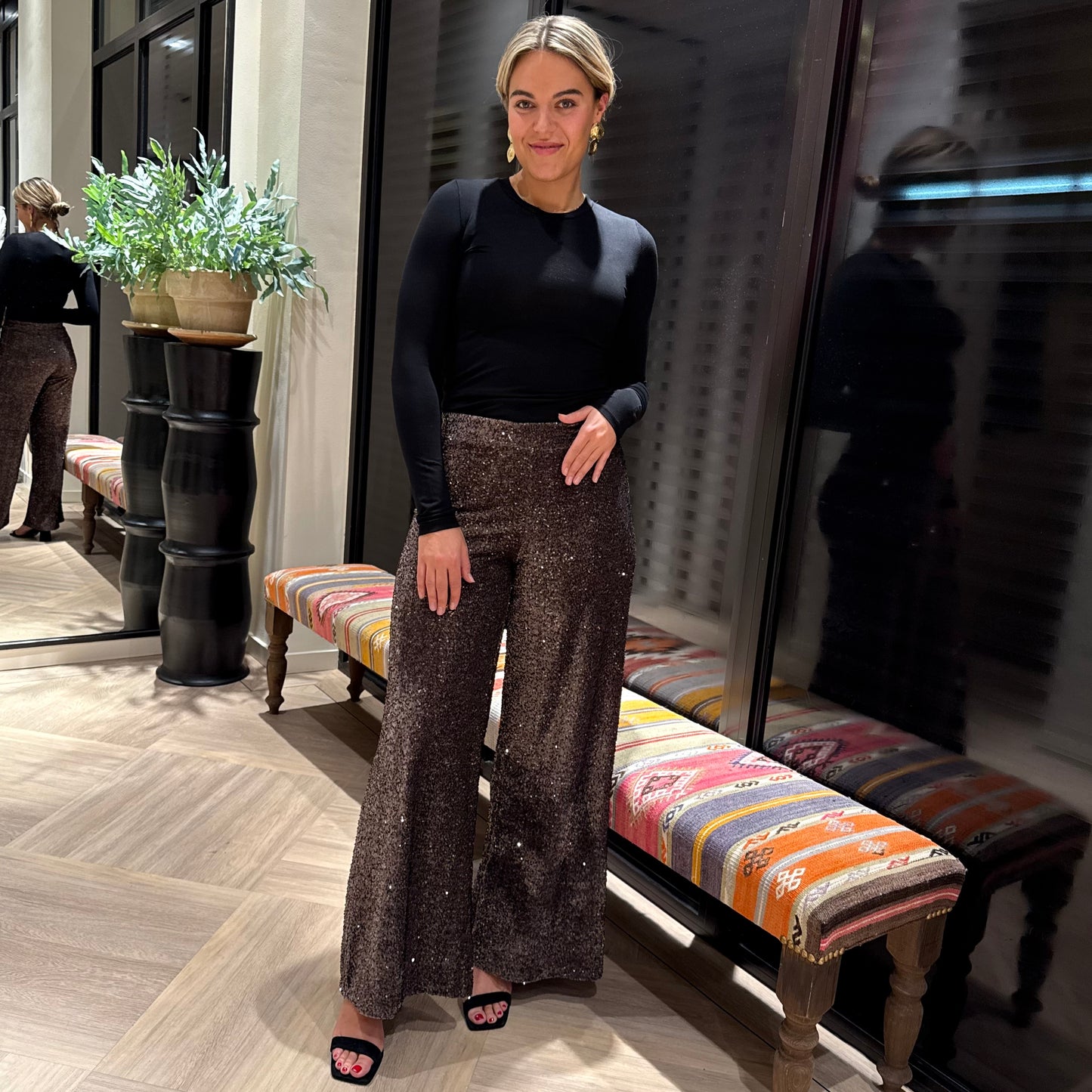 Broek Margy Lichtbruin Pailletten - Peet kleding