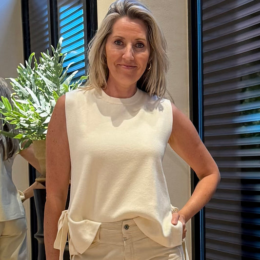 Gebreide Top Mouwloos Lucy Ecru - Peet kleding