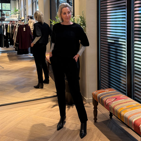 Triple Nine - Top Mary Alpaca Zwart - Peet kleding