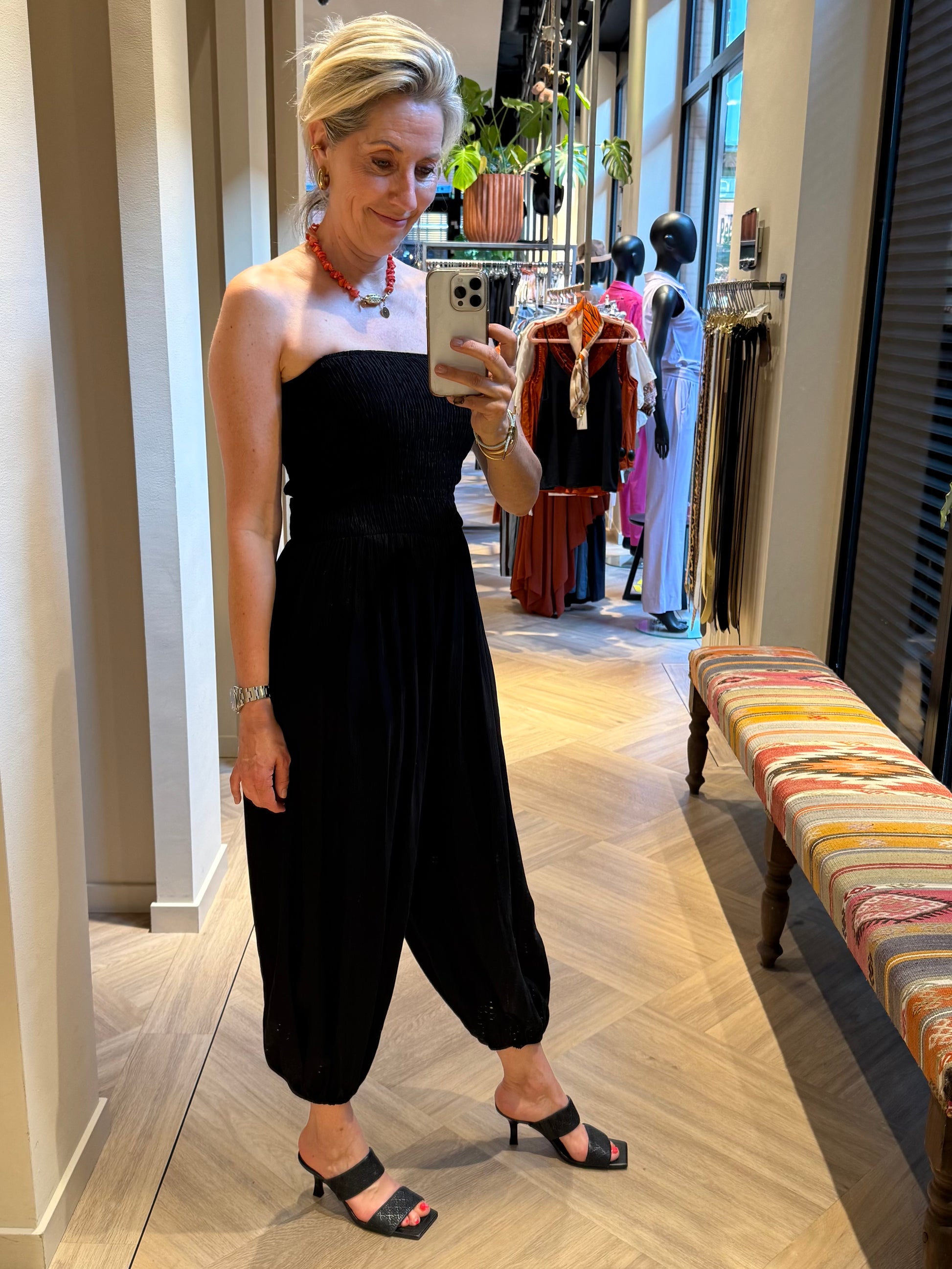 Jumpsuit Strapless Parachute Zwart - Peet kleding
