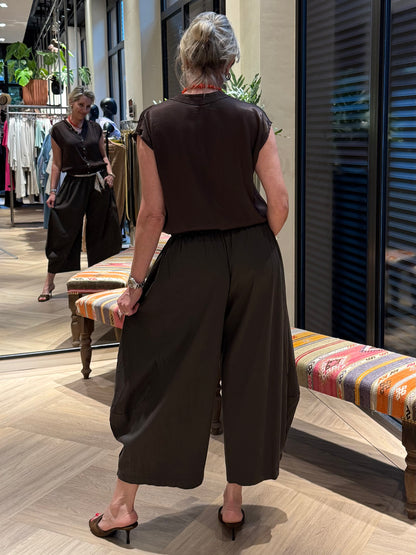 Broek Carol Barrel Bruin - Peet kleding