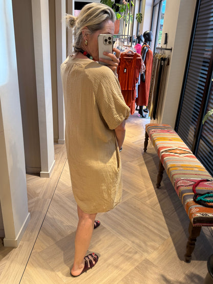 Jurk Gigi Mousseline Beige - Peet kleding