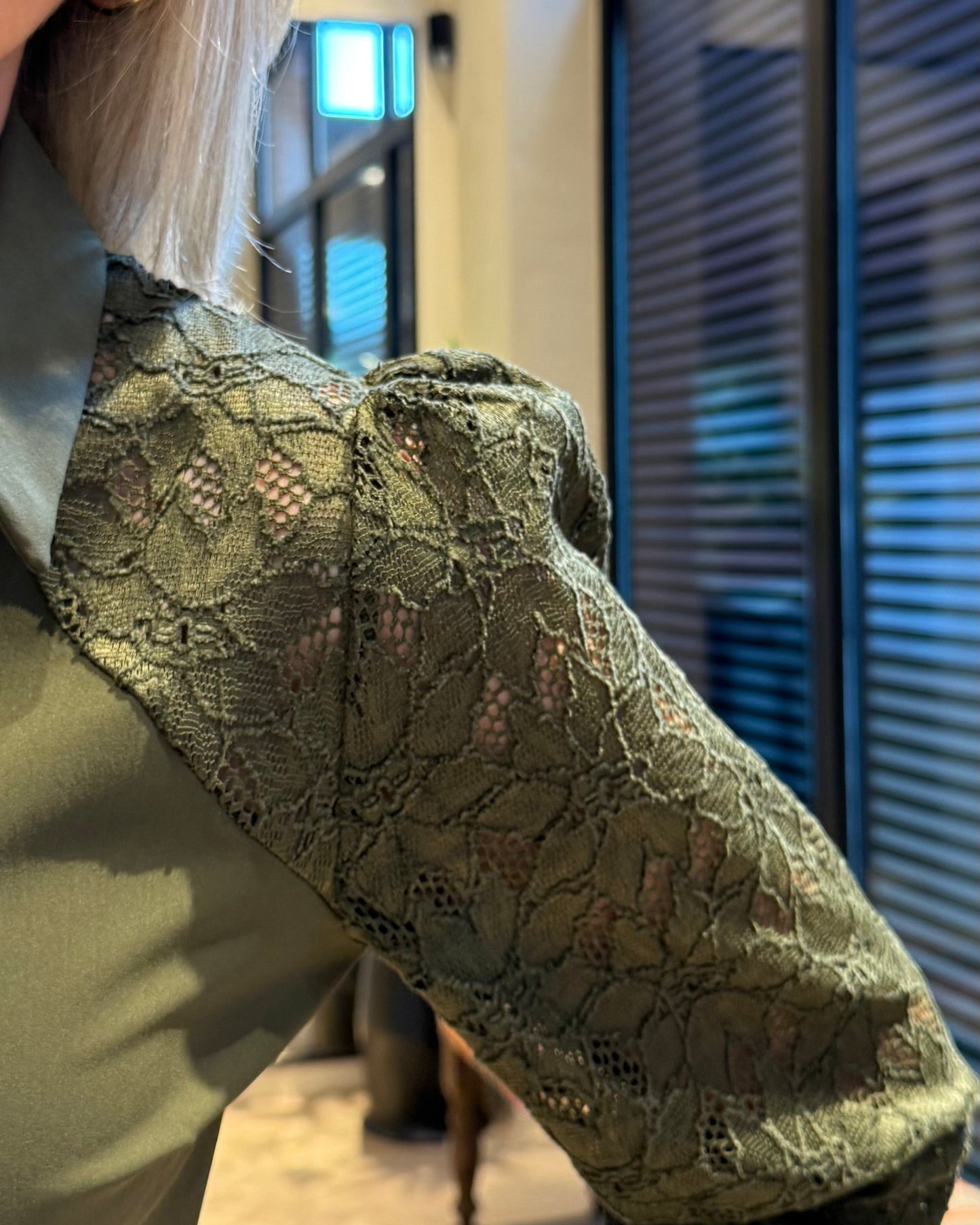 Triple Nine - Travel Blouse Milou Olijfgroen - 5954 - Peet kleding