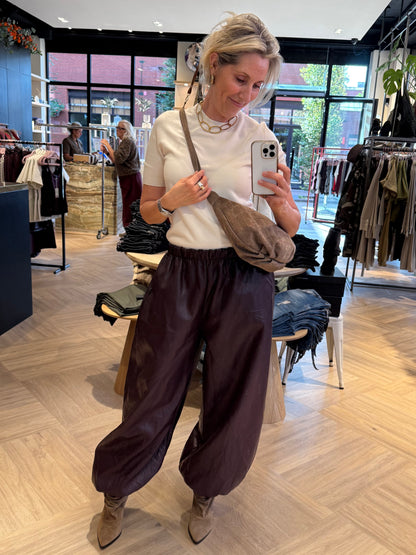 Broek Jill Ballon PU Bordeaux - Peet kleding