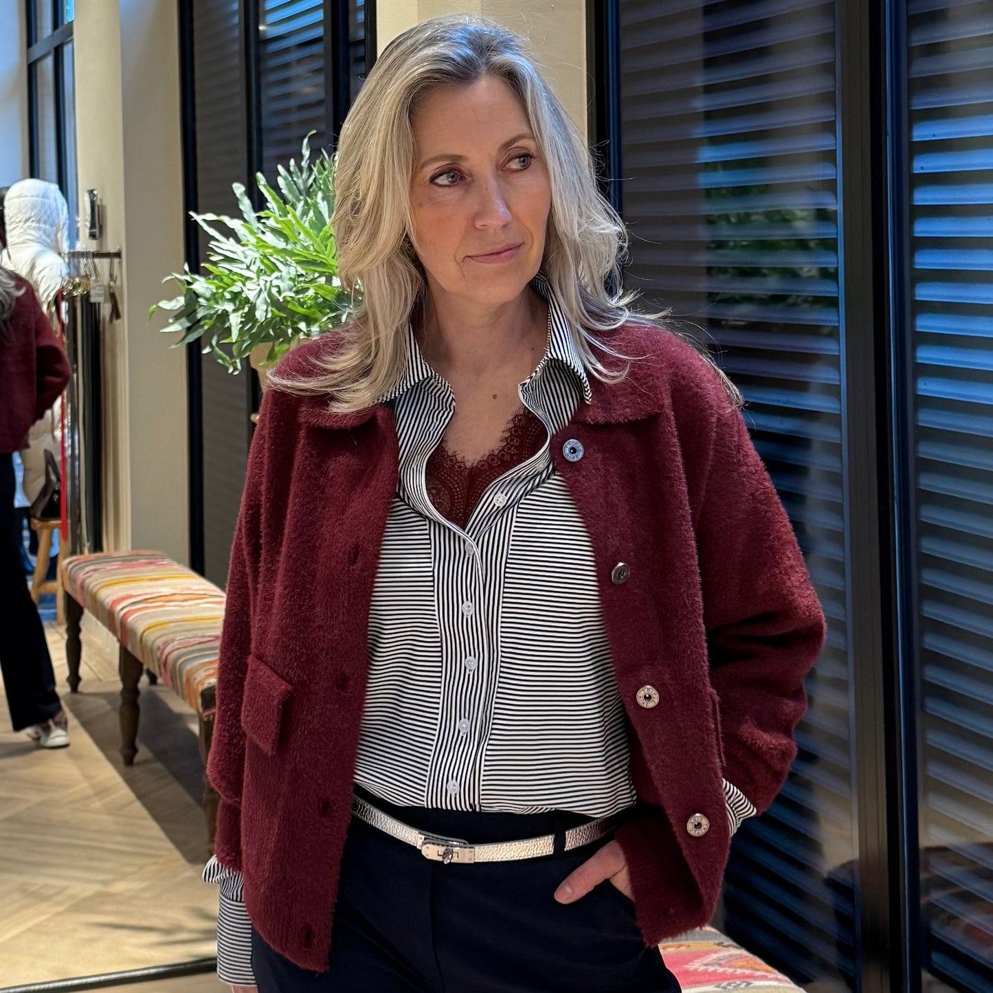 Triple Nine - Fluffy Vest Benchi Bordeaux - 9002 - Peet kleding