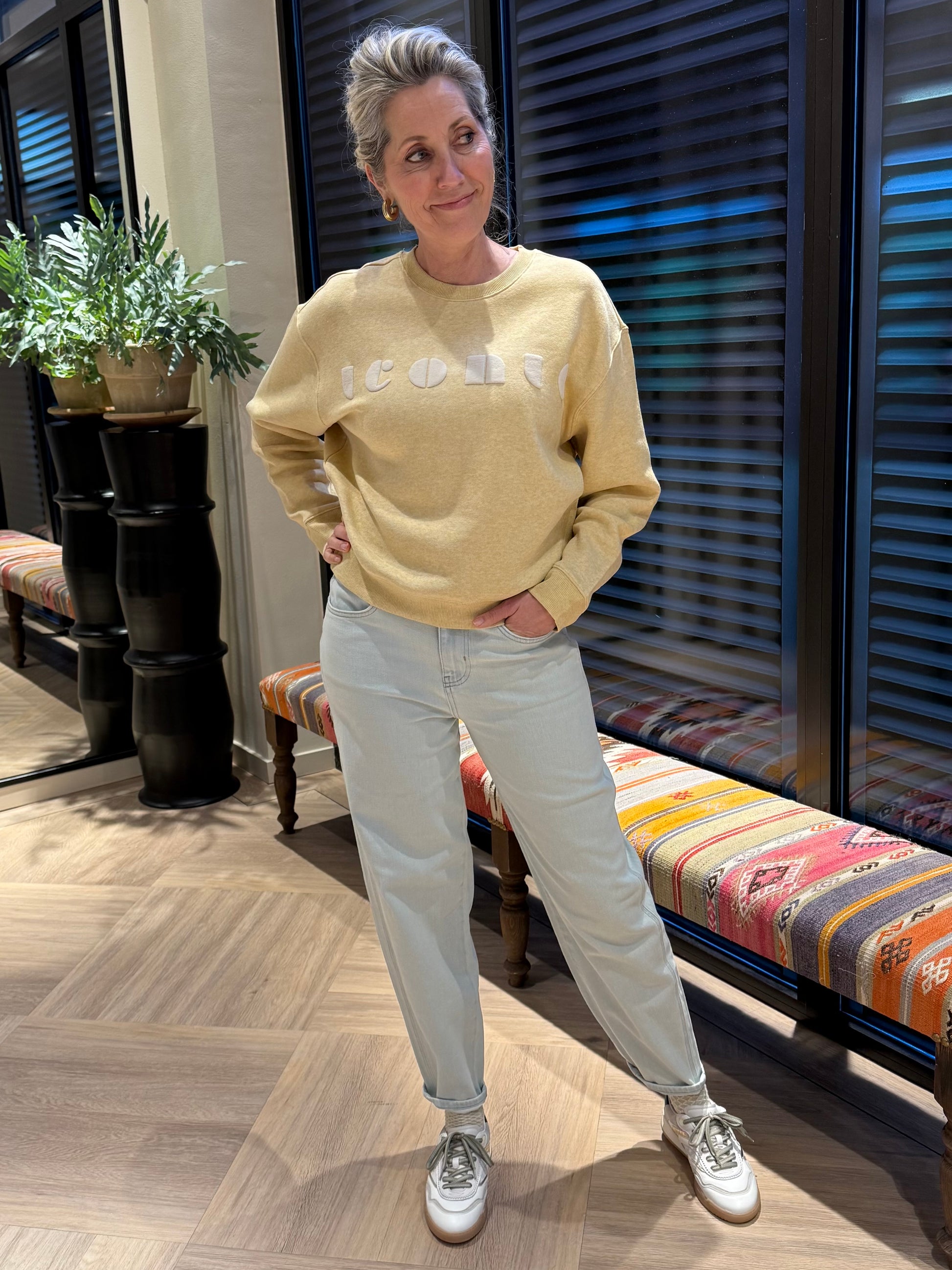 Yaya Sweater Iconic Geel - Peet kleding