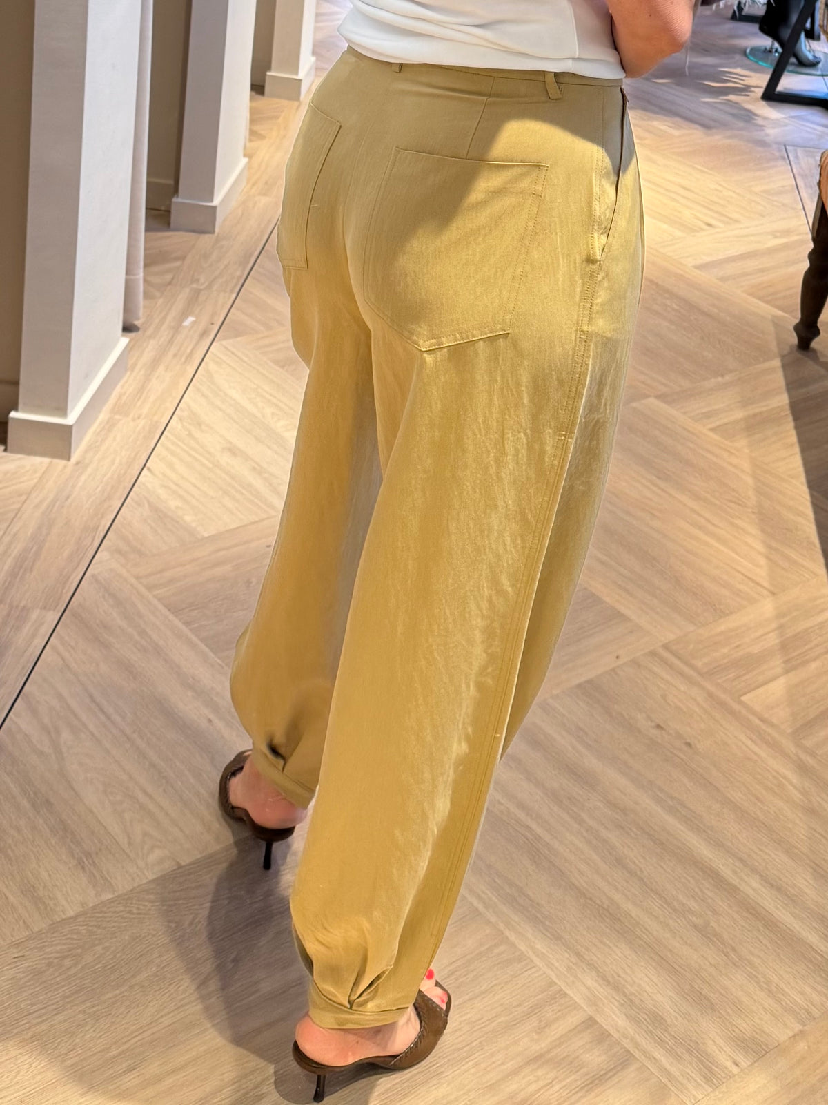 Ambika Broek Iris Khaki - Peet kleding