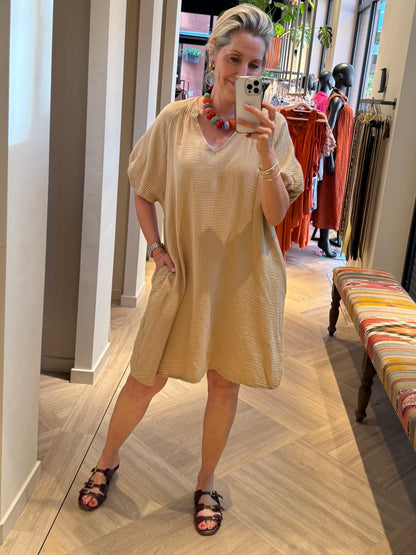 Jurk Gigi Mousseline Beige - Peet kleding