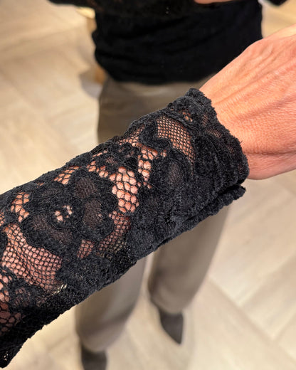 Top Kyra Kant Zwart - Peet kleding