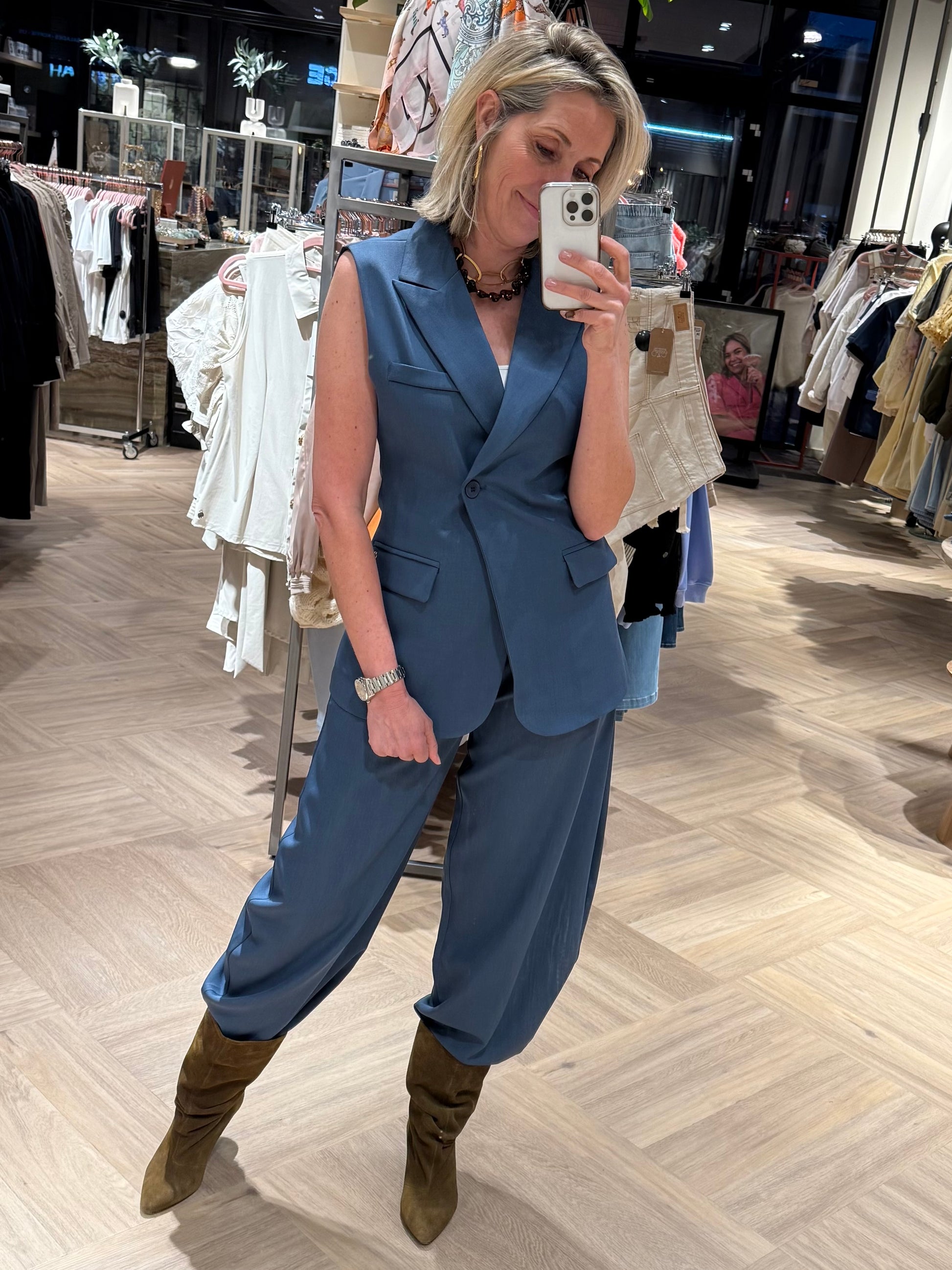 Ambika Gilet Jeansblauw - Peet kleding