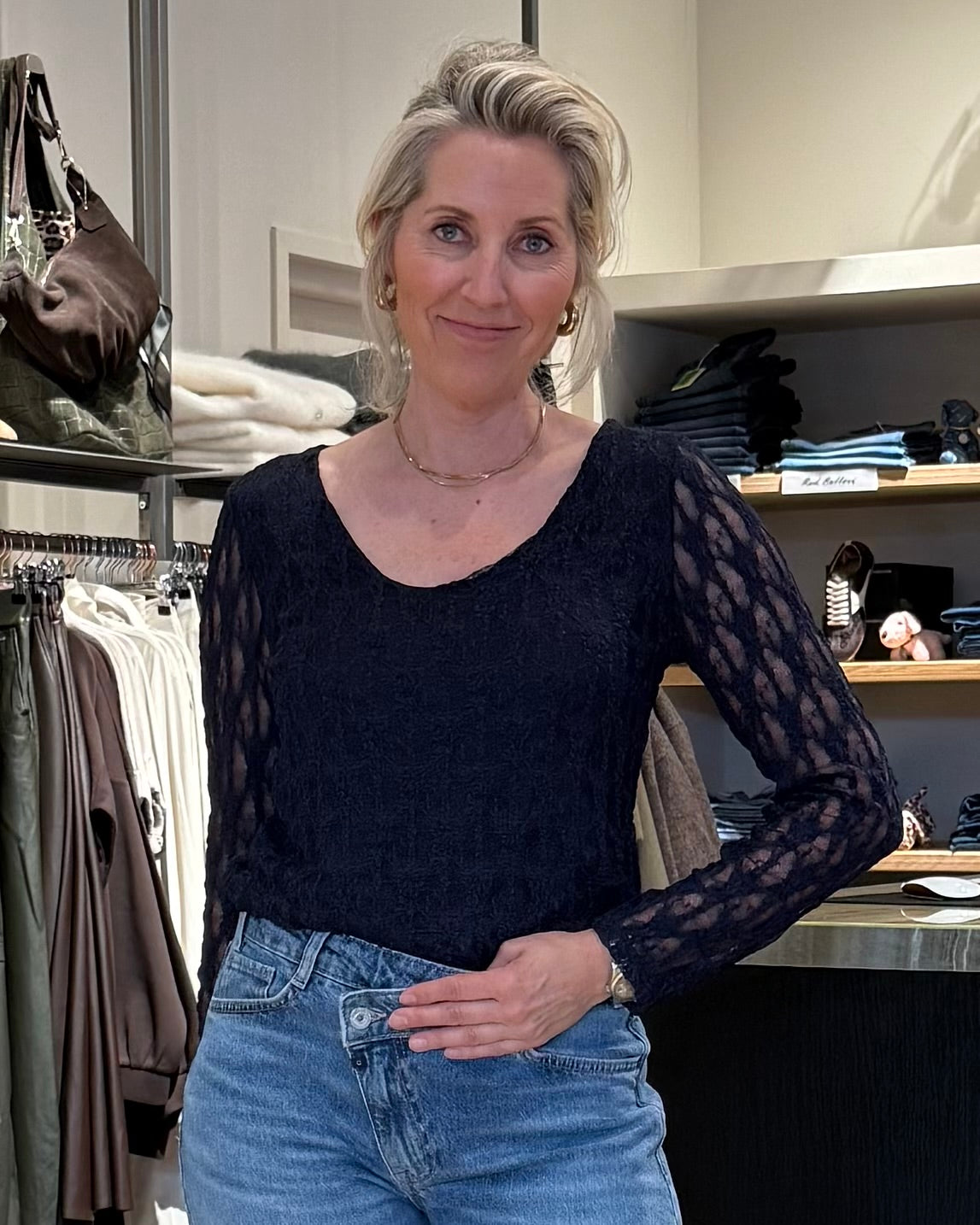 Triple Nine - Kanten Top Lucy Navy - Peet kleding
