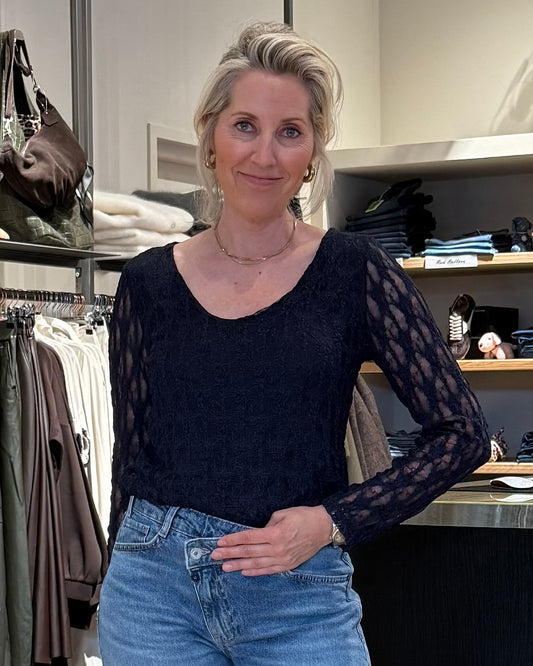 Triple Nine - Kanten Top Lucy Navy - Peet kleding