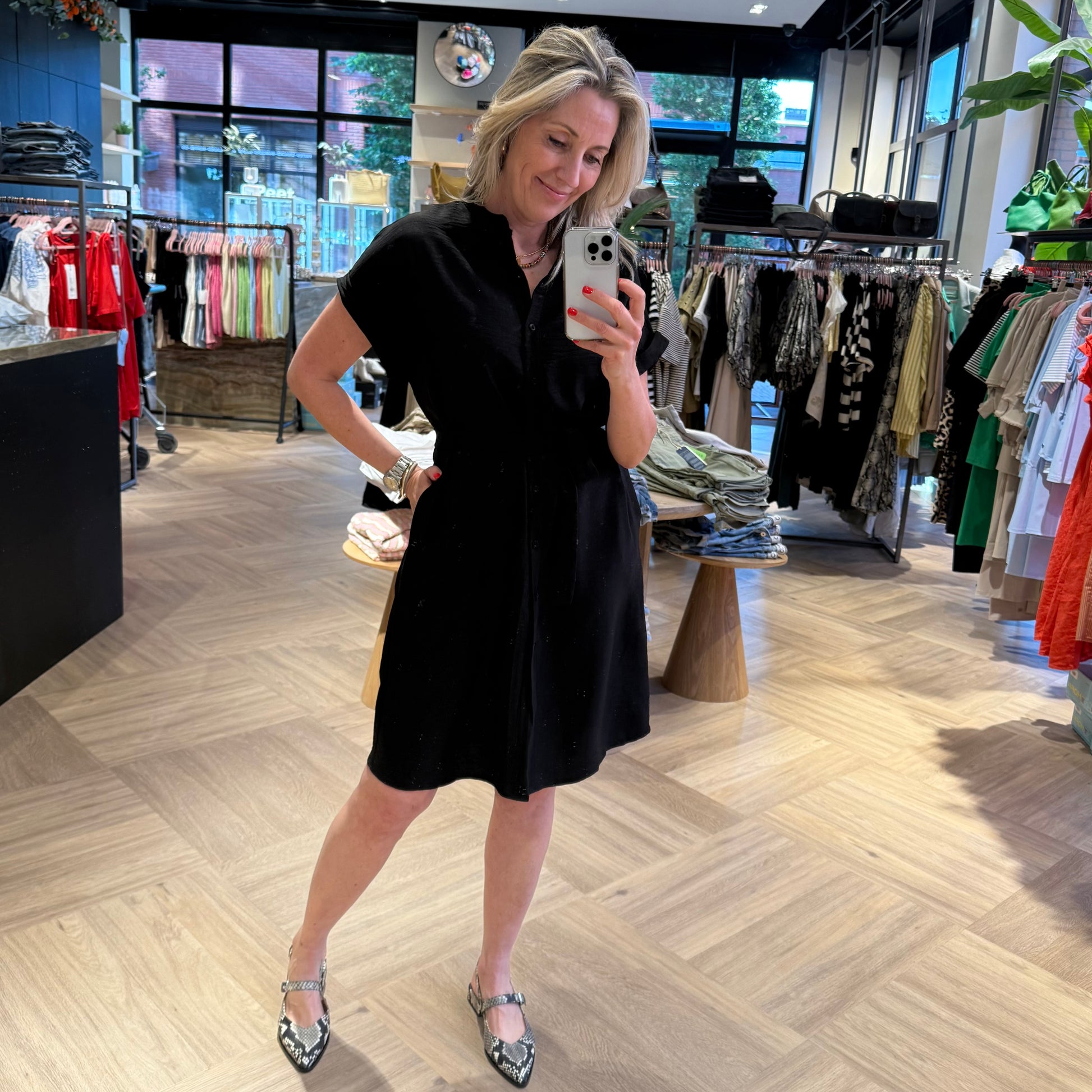 Azzurro Jurk Jamy Zwart - Peet kleding