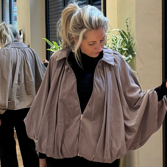 Jack Charmaine Taupe - Peet kleding