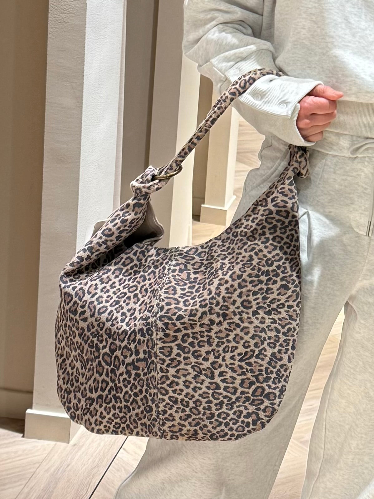 Tas Suez Suede Luipaard - Peet kleding