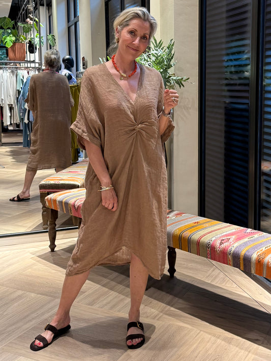 Jurk Nina Linnen Camel - Peet kleding