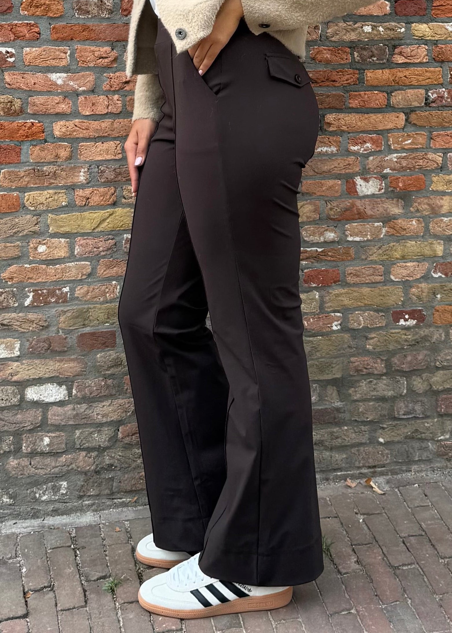 Triple Nine - Travel Broek Fleur Donkerbruin - 2301 - Peet kleding