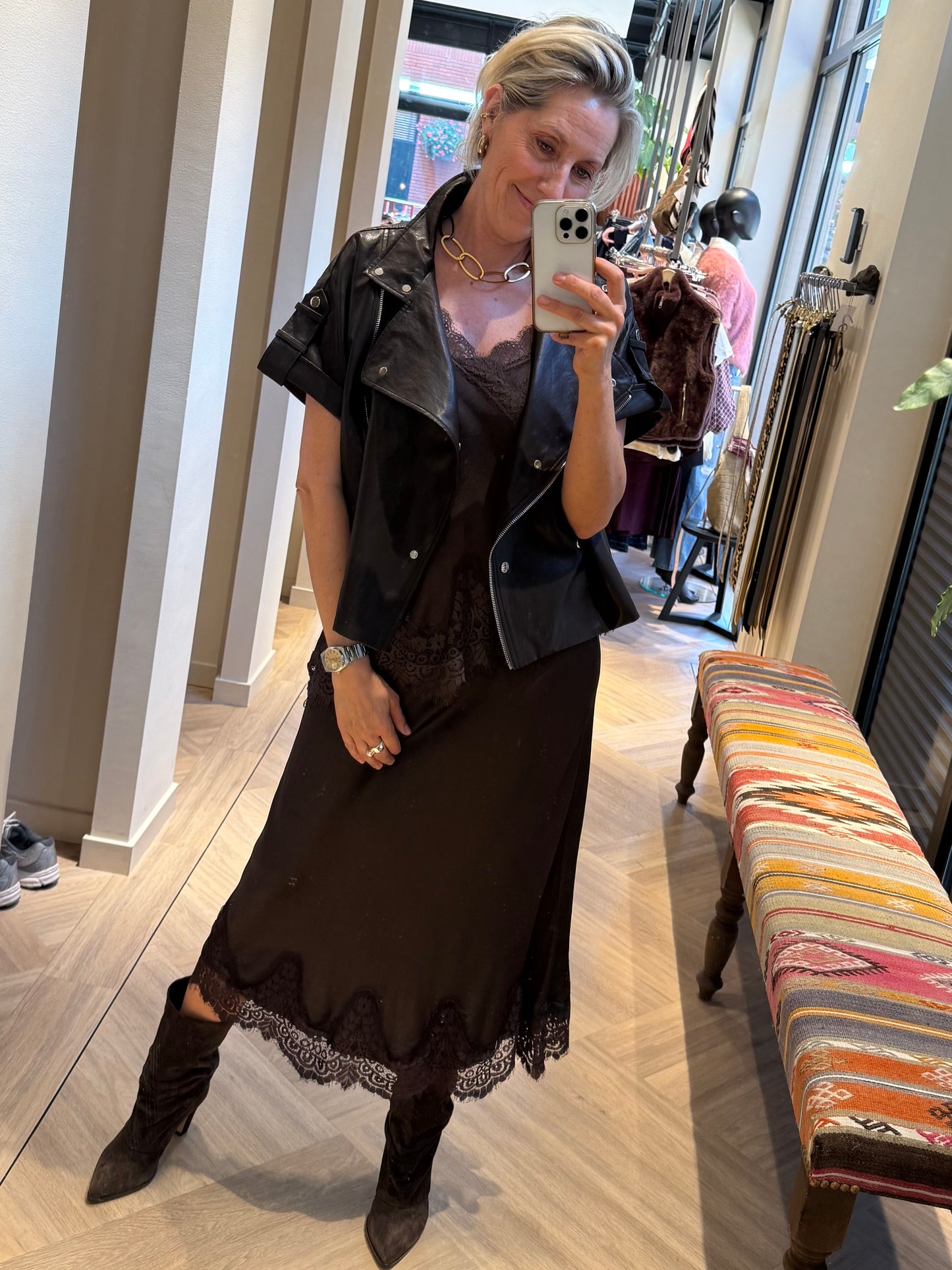Biker Gilet Khloé PU Donkerbruin - Peet kleding