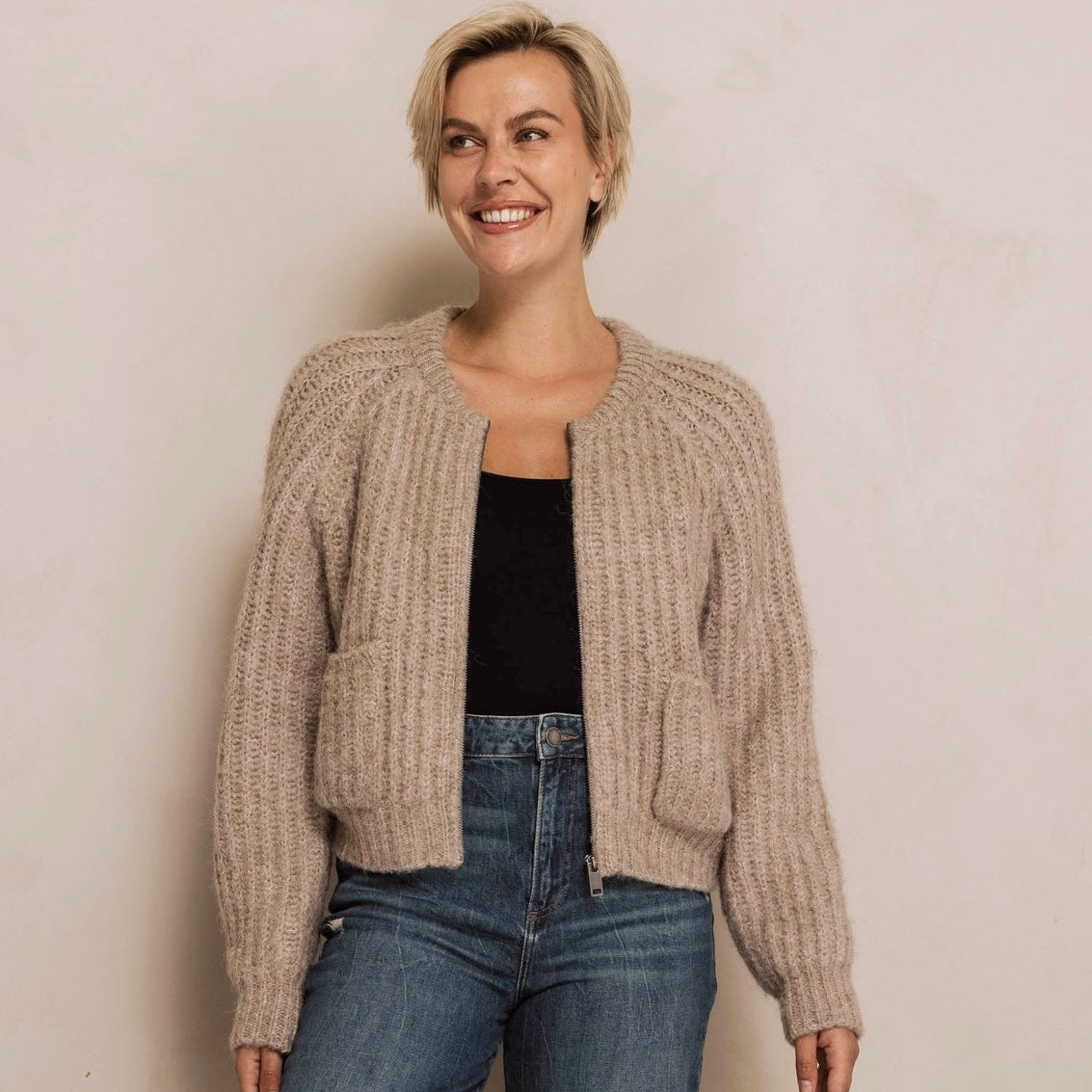 Zhrill Vest Corinna Zand - Peet kleding