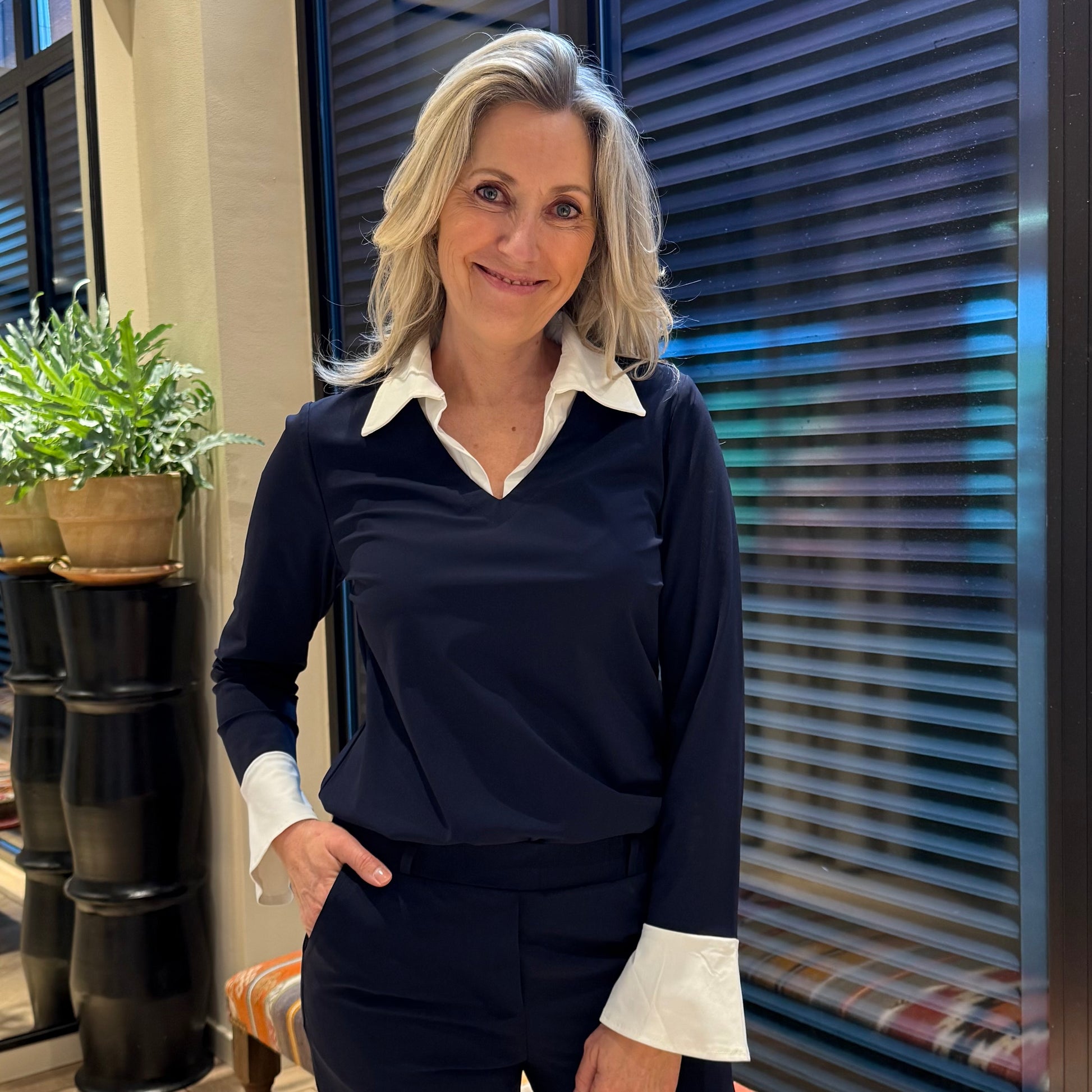 Triple Nine - Travel Top Mandy Navy - 6931 - Peet kleding