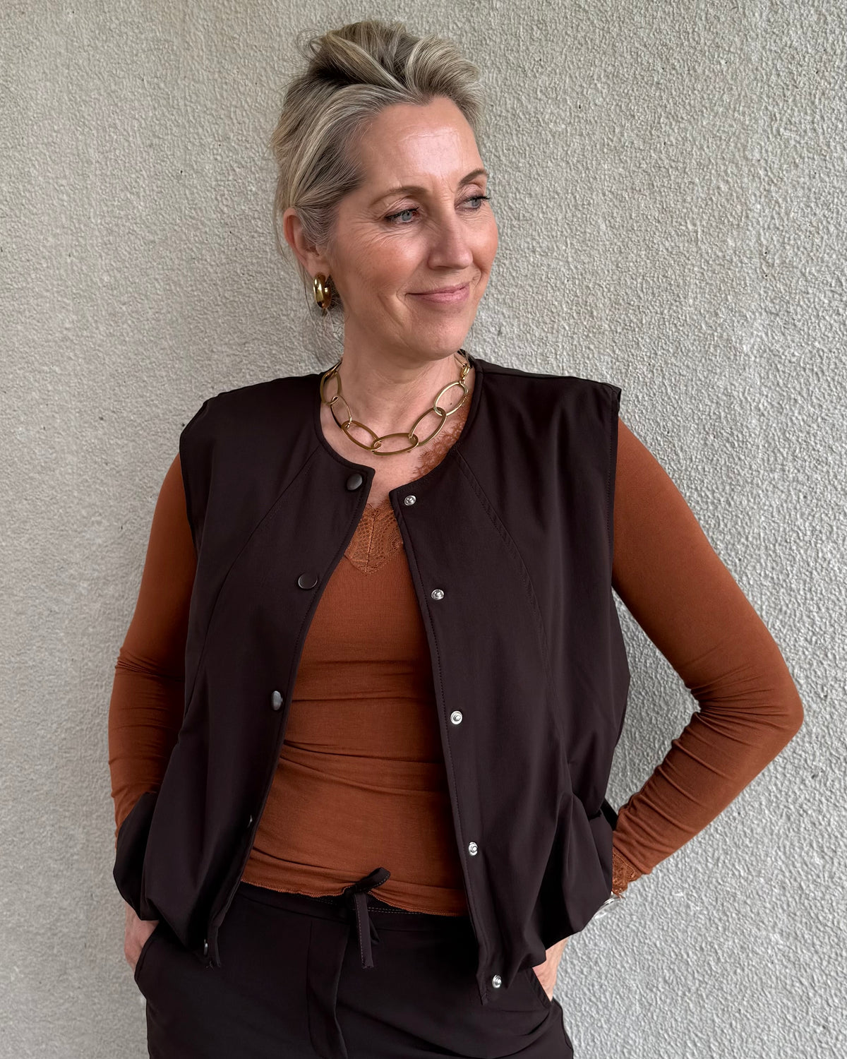 Triple Nine - Cashmere Top Lou Lou Caramel - 9003 - Peet kleding