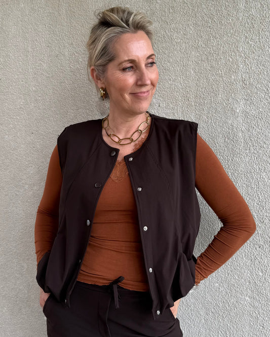 Triple Nine - Cashmere Top Lou Lou Caramel - 9003 - Peet kleding