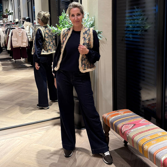 Geisha Print Gilet Embroid Look