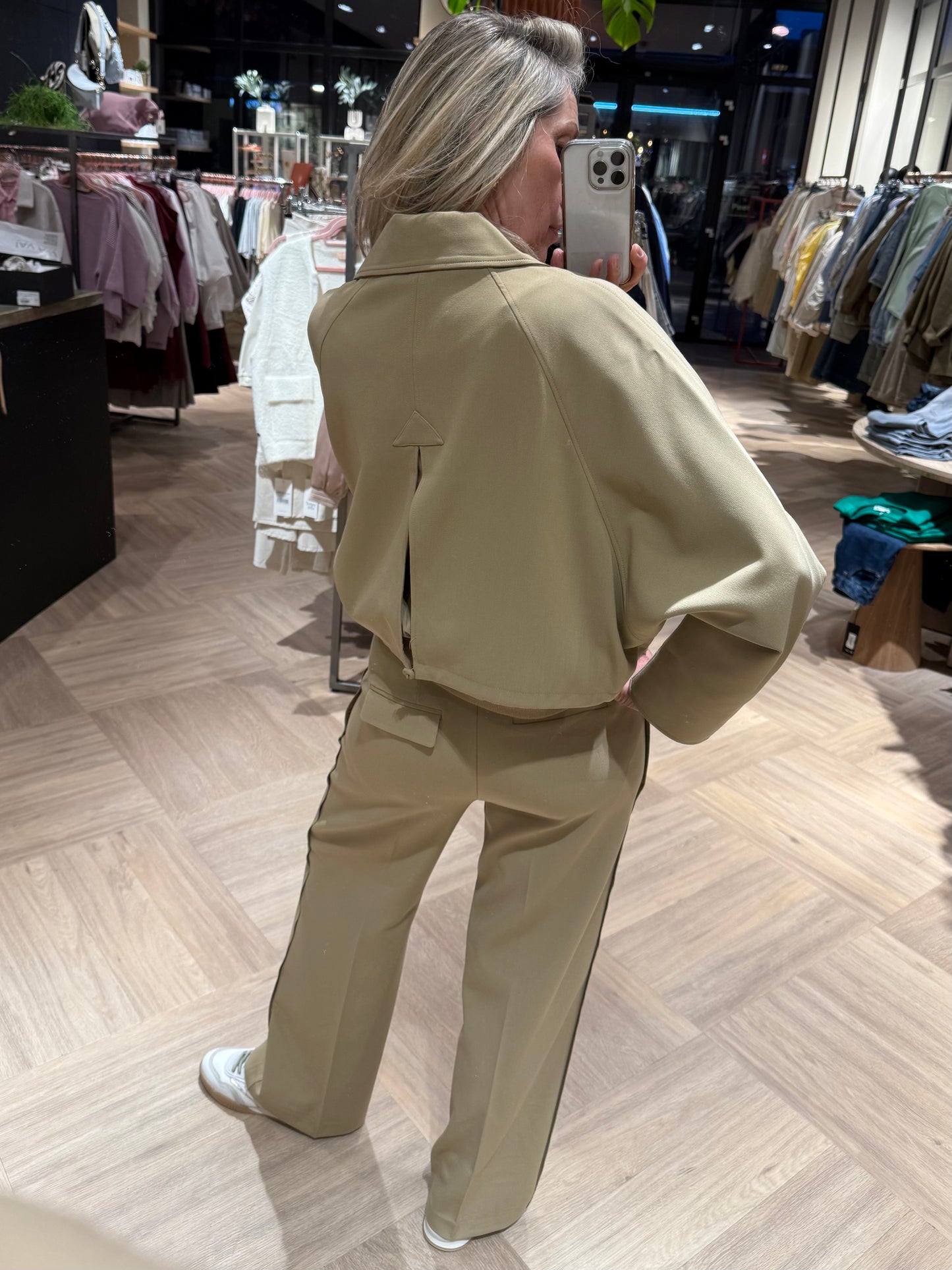 Yaya Wijde Pantalon Khaki - Peet kleding