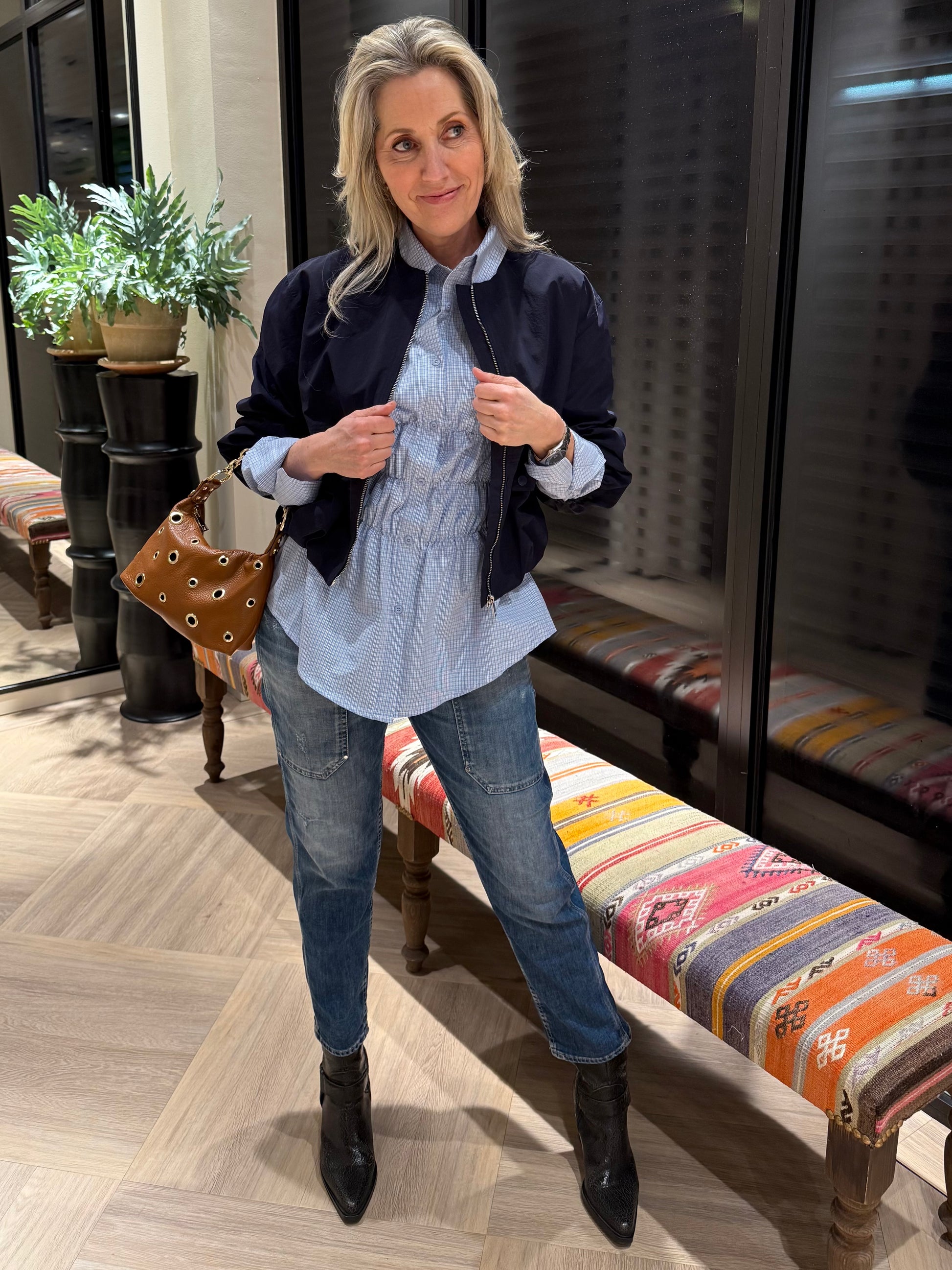 Ambika Blouse Ecem Ruit Lichtblauw - Peet kleding