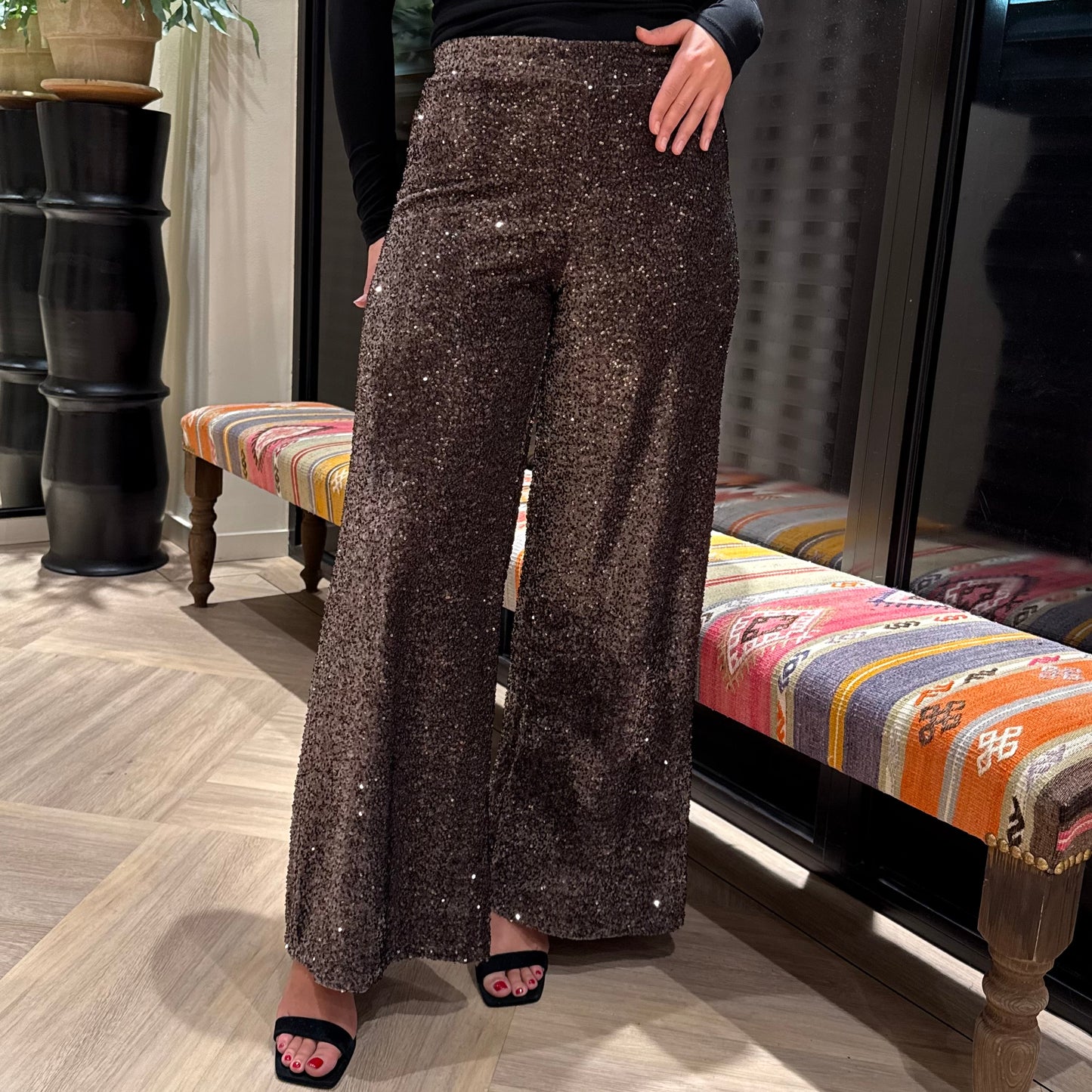 Broek Margy Lichtbruin Pailletten - Peet kleding