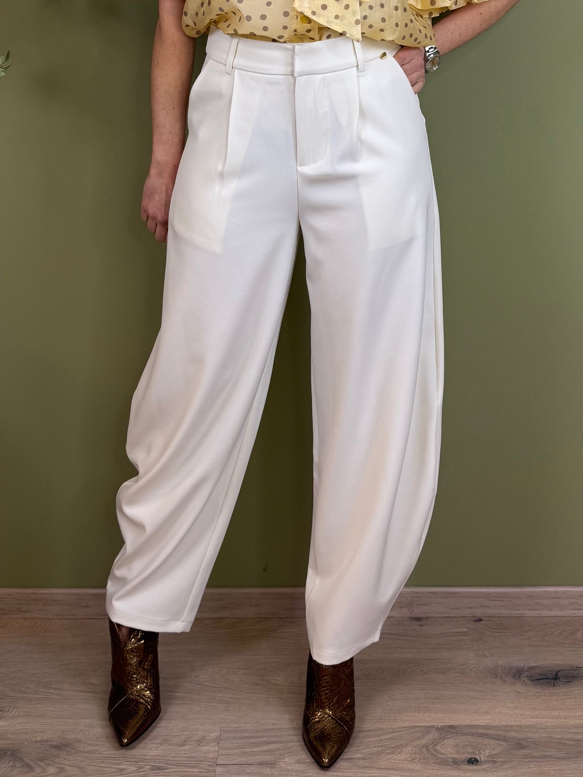 Ambika Broek Nina Barrel Offwhite - Peet kleding