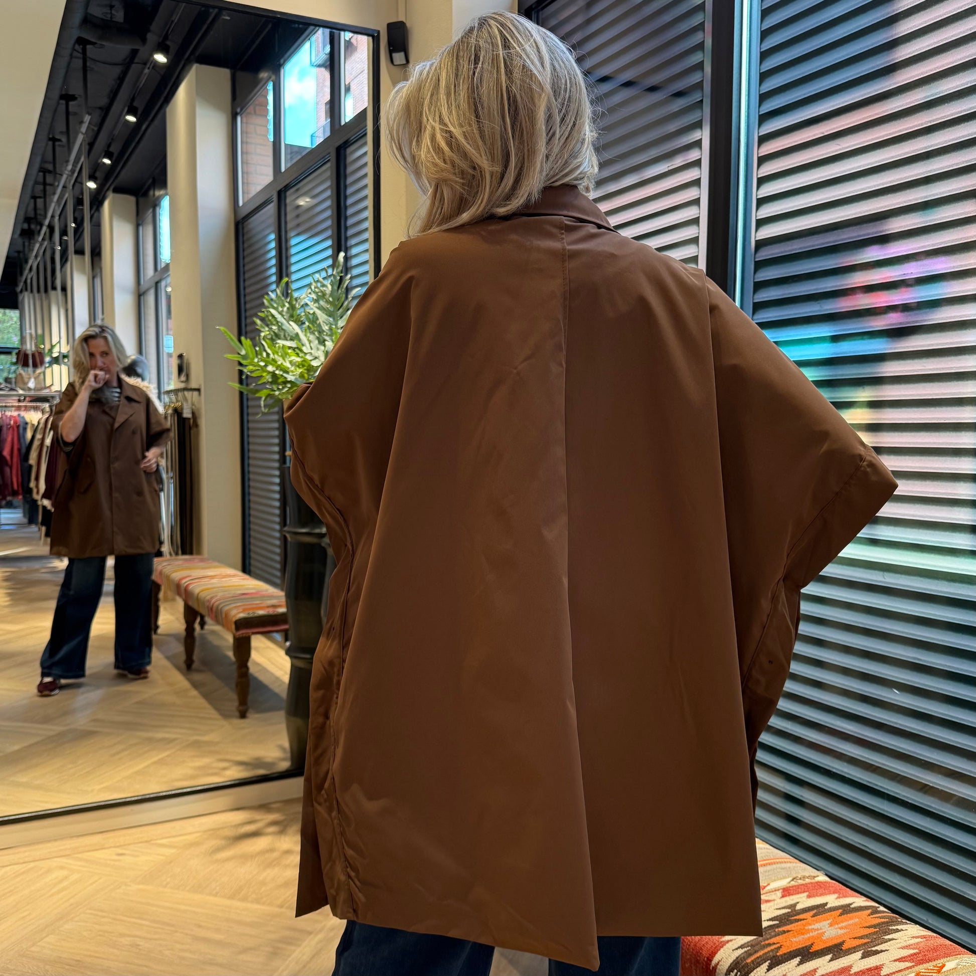 Trench Cape Jane Bruin - Peet kleding