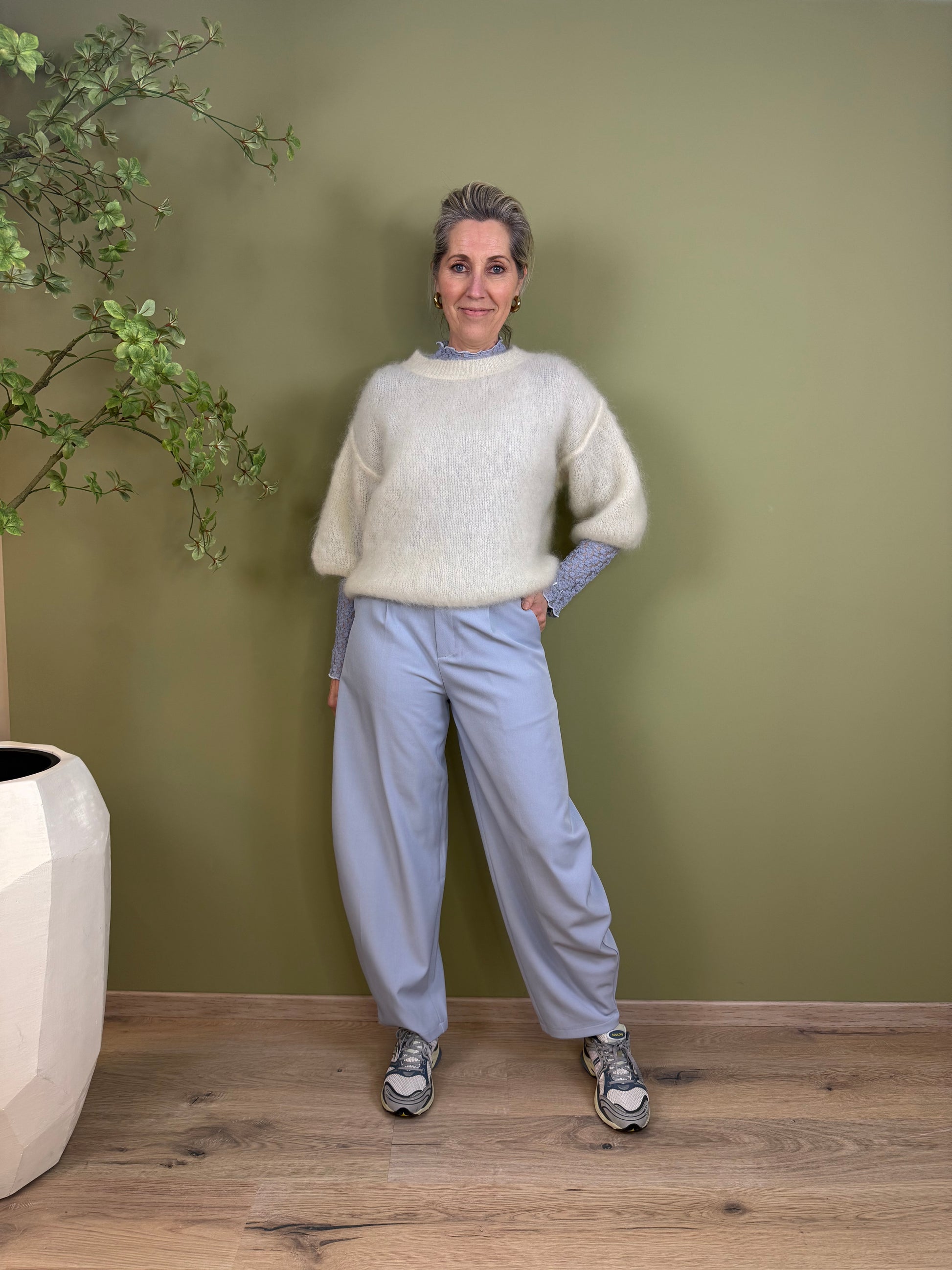 Ambika Broek Nina Barrel Lichtblauw - Peet kleding