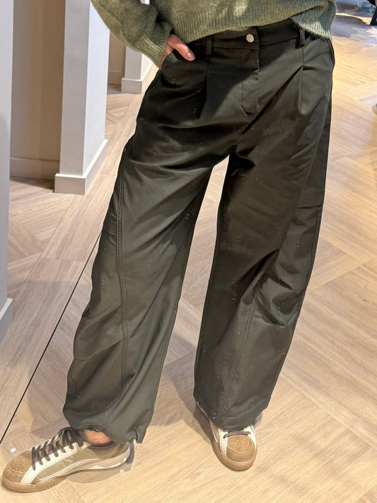 With Black Track Pant Nightgreen - Peet kleding