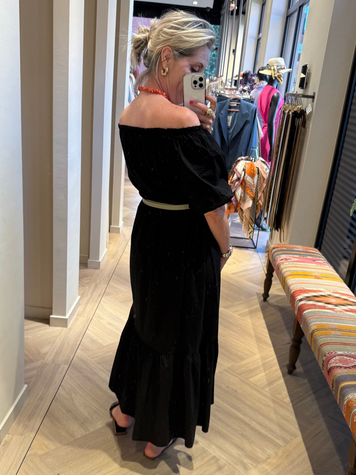 Jurk Roos Zwart - Peet kleding