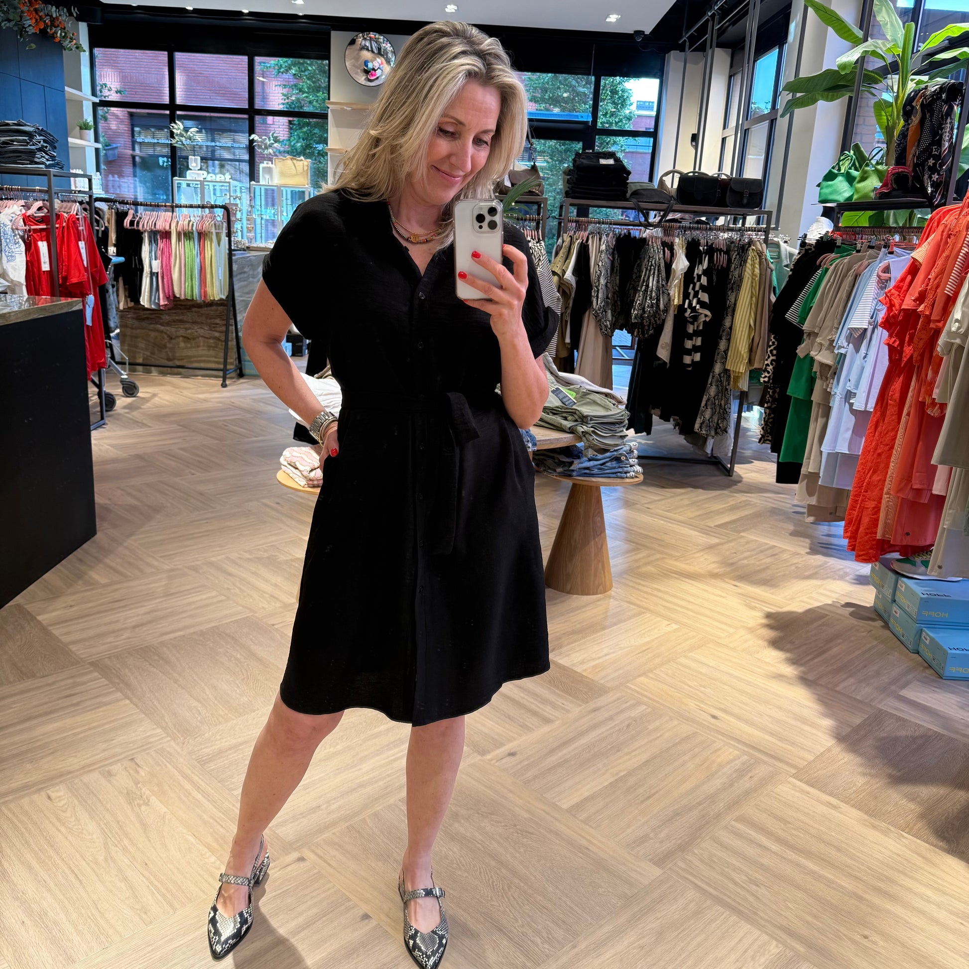 Azzurro Jurk Jamy Zwart - Peet kleding