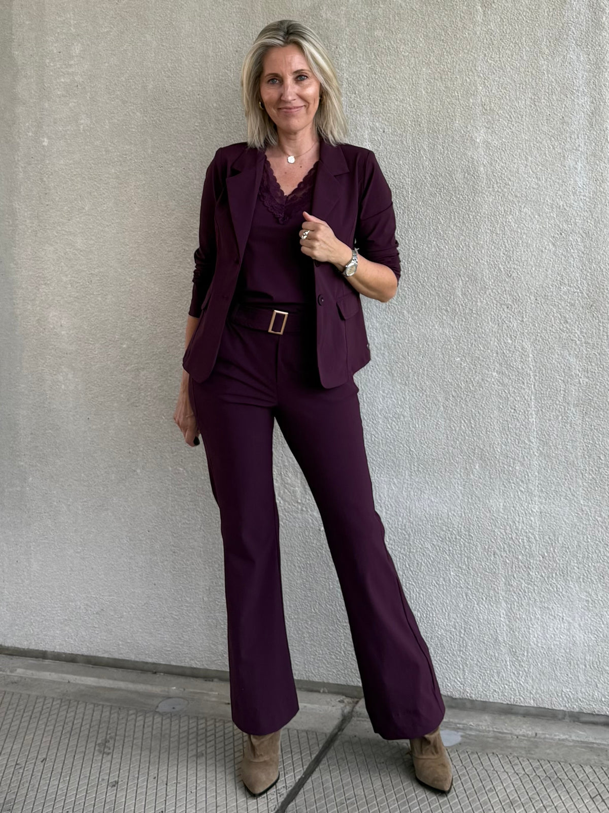 Triple Nine - Travel Broek Joy Aubergine - 3002 - Peet kleding
