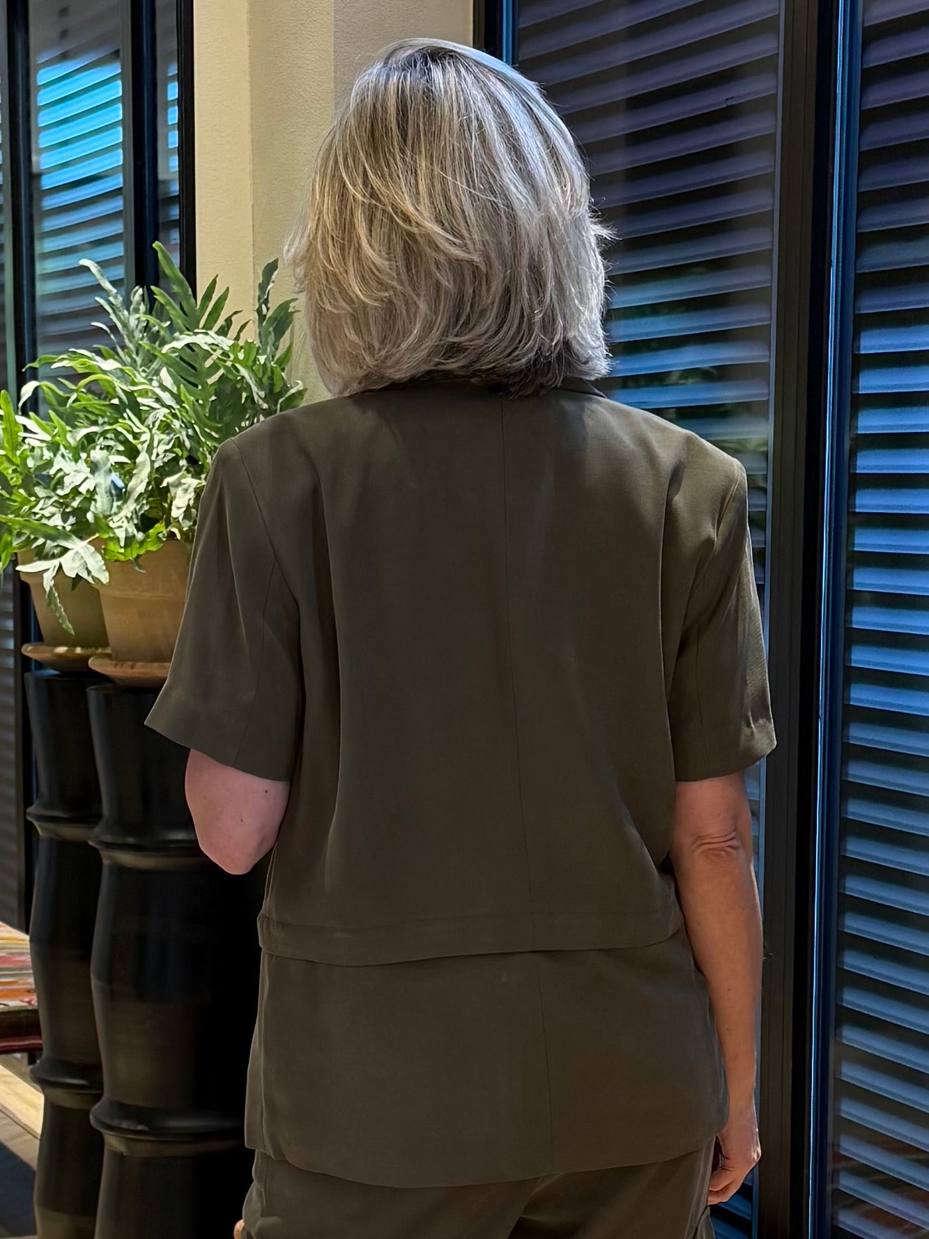 Yaya Blazer Korte Mouw Army - Peet kleding