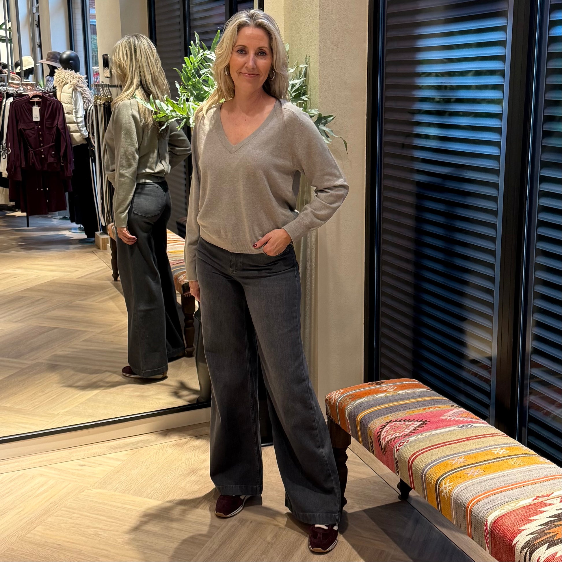 Yaya V-Hals Knopen Trui Grijs - Peet kleding