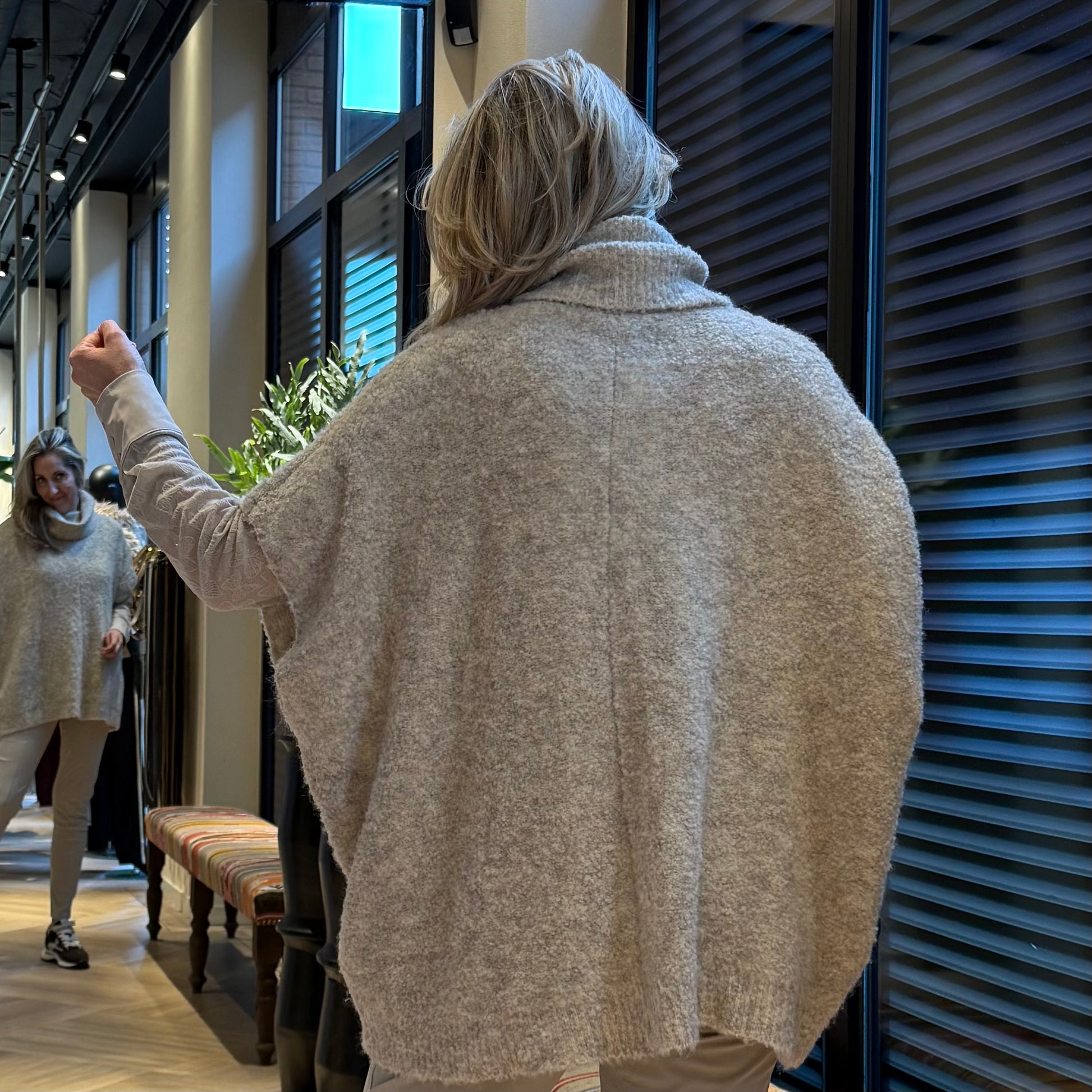 Le Temps Des Cerises Trui Liroy Beige - Peet kleding