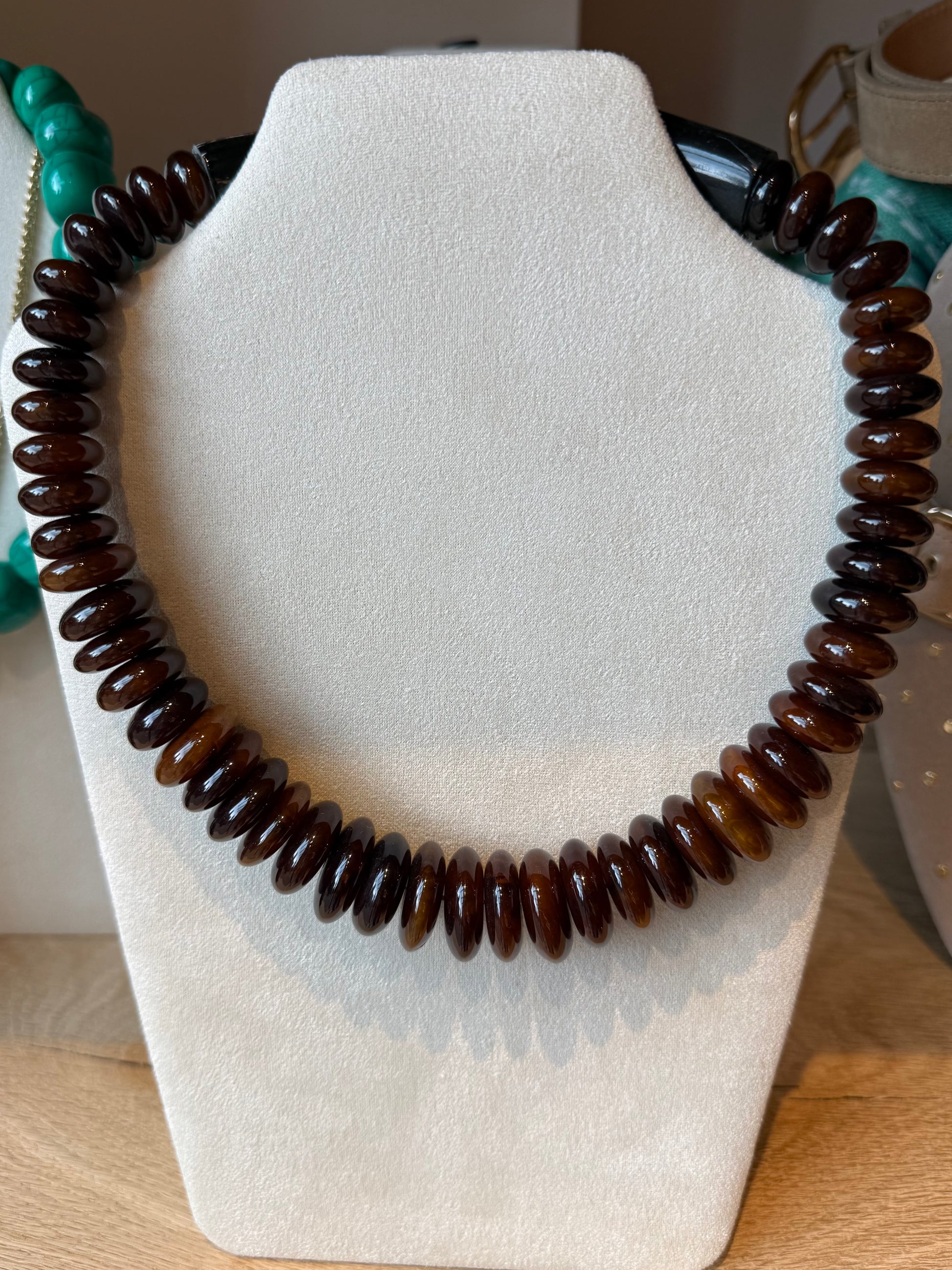 Ketting Fantasy Nepal Bruin - Peet kleding